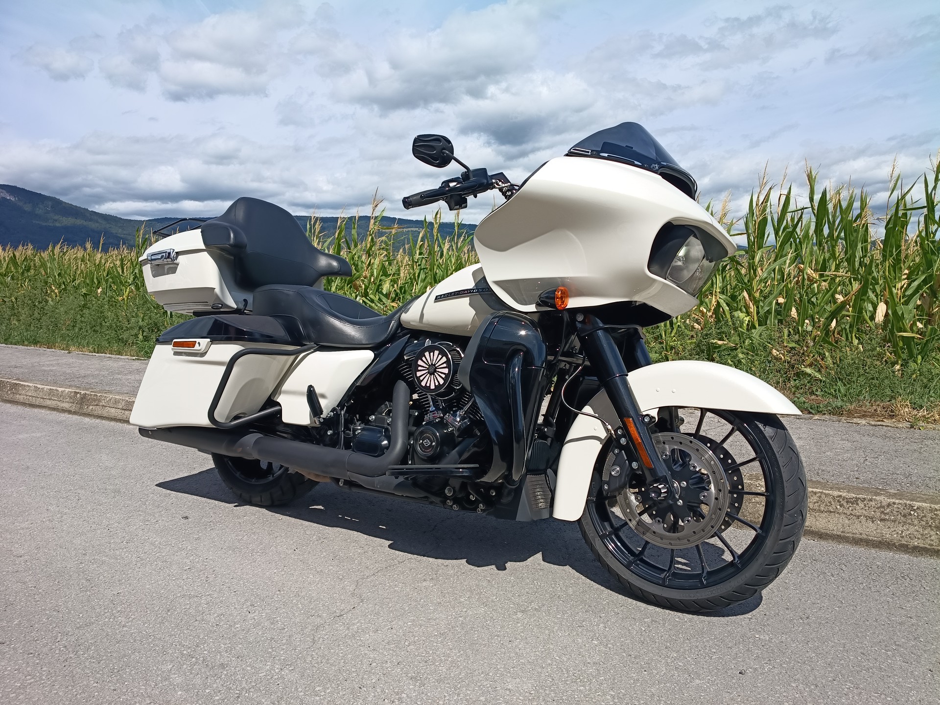 HARLEY-DAVIDSON FLTRXS Road Glide Special 107 ABS
