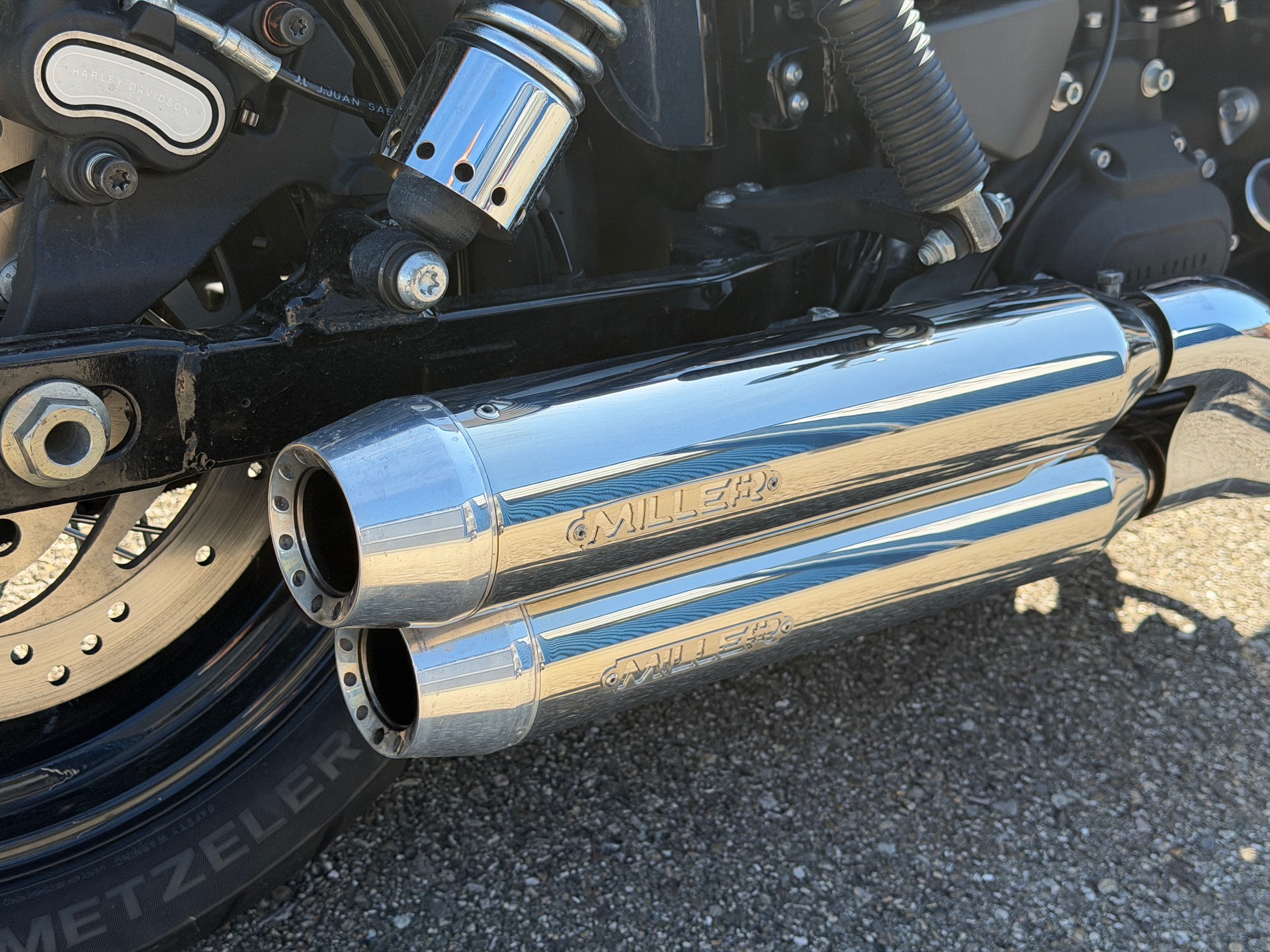 HARLEY-DAVIDSON FXDWG Dyna Wide Glide 103 ABS-image-4