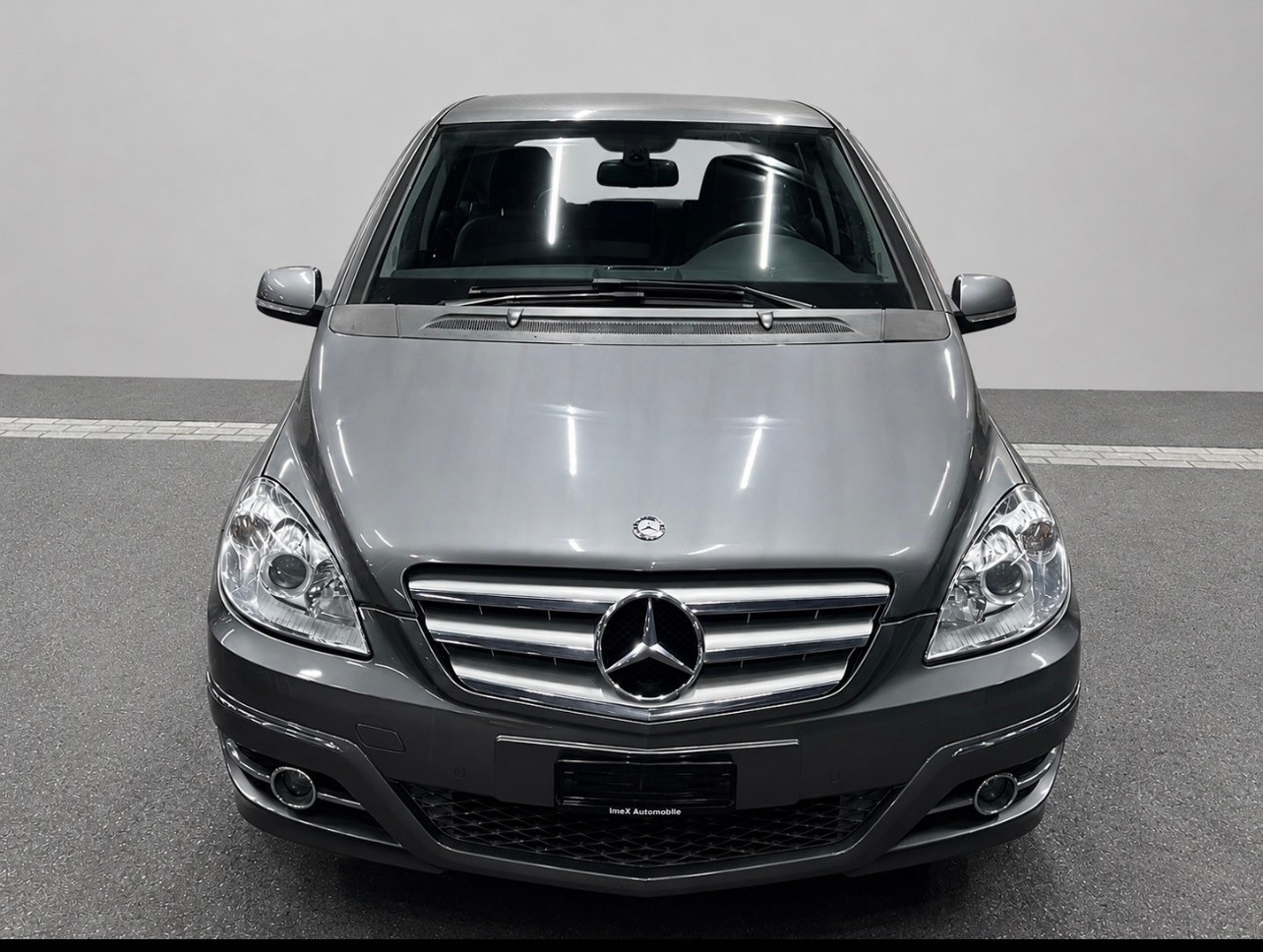 MERCEDES-BENZ B 180 My Star Autotronic-image-3