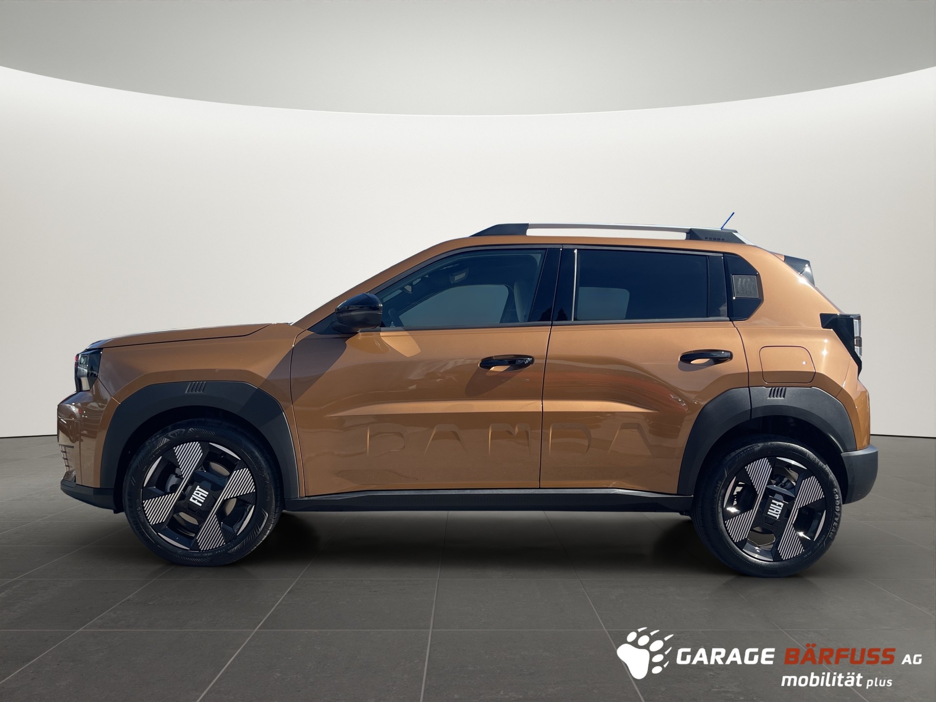 FIAT Grande Panda 1.2 Hybrid La Prima-showroom-element-1