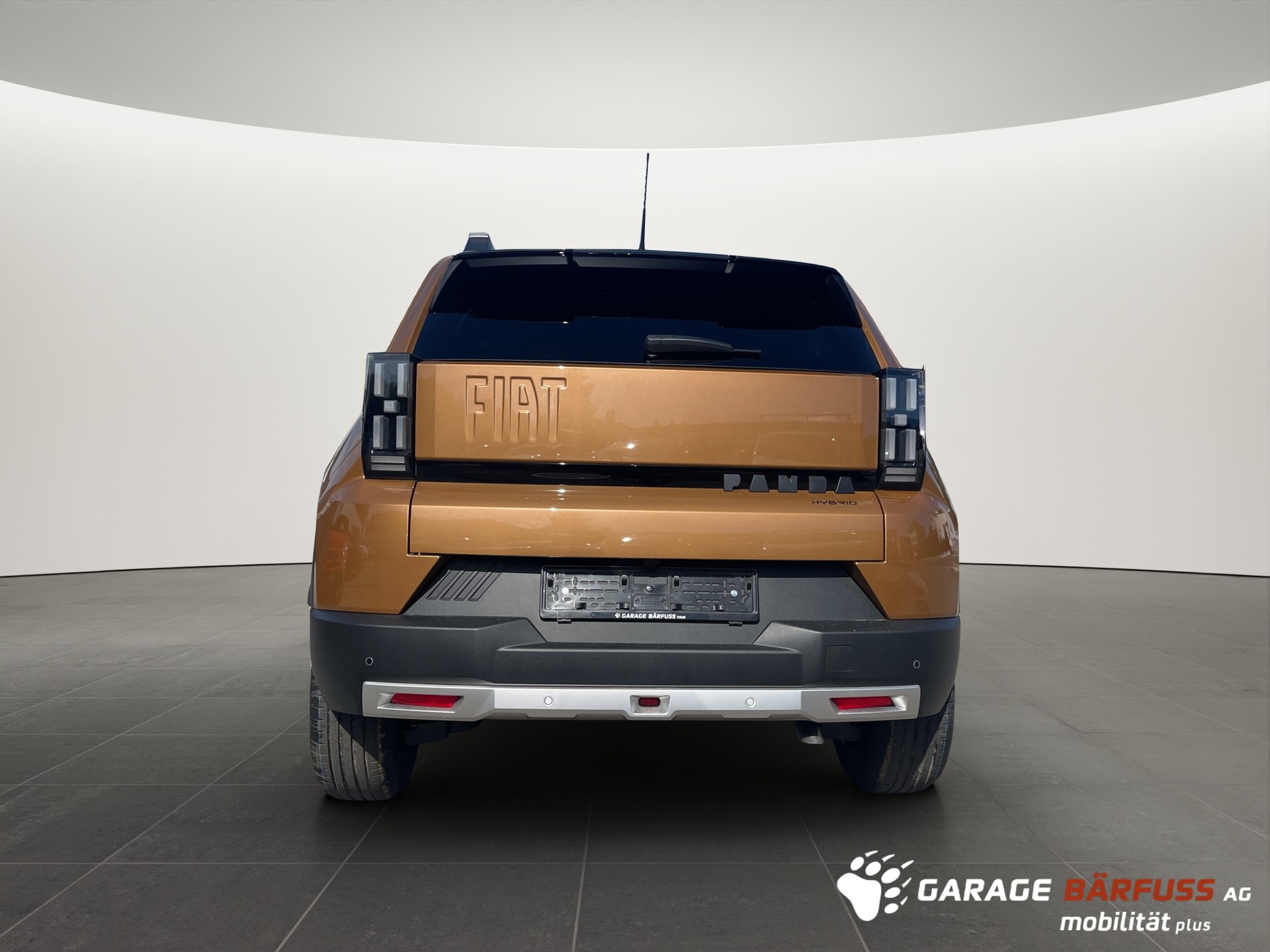 FIAT Grande Panda 1.2 Hybrid La Prima-showroom-element-3