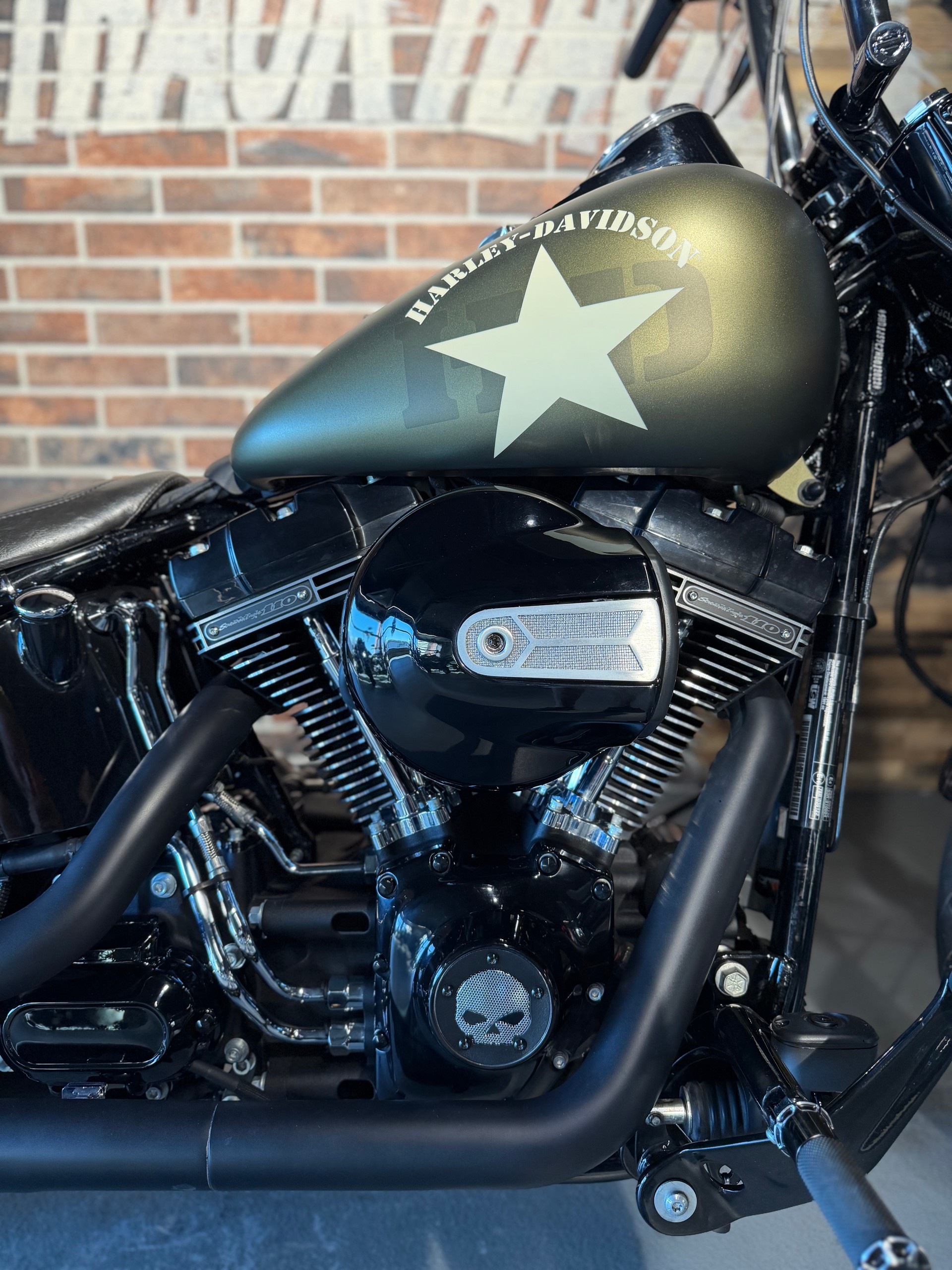 HARLEY-DAVIDSON FLSS Softail Slim S110 ABS-image-13