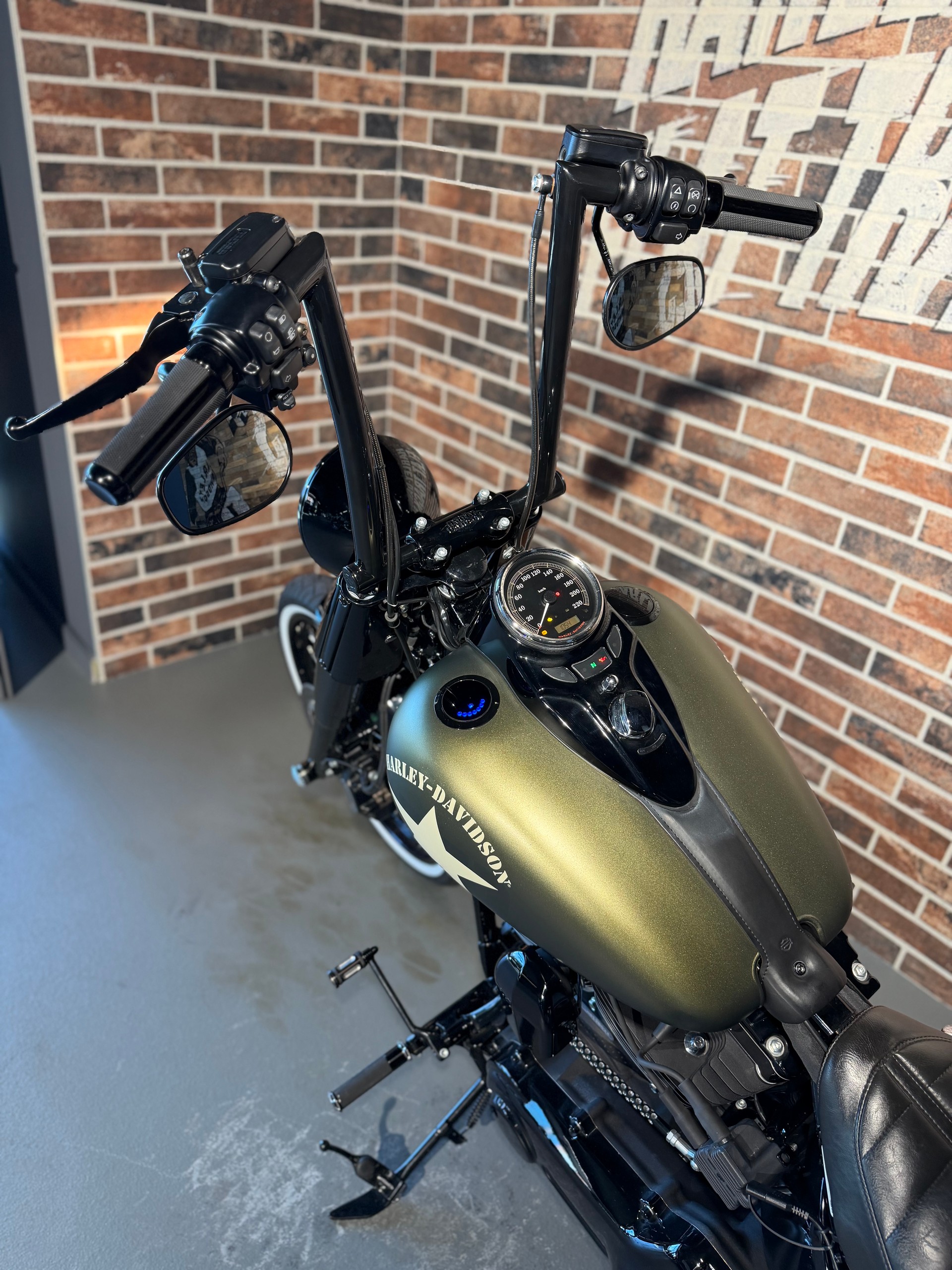 HARLEY-DAVIDSON FLSS Softail Slim S110 ABS-image-5