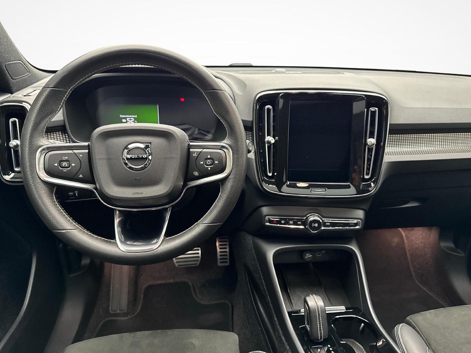 VOLVO XC40 P8 Twin R-Design AWD-image-8