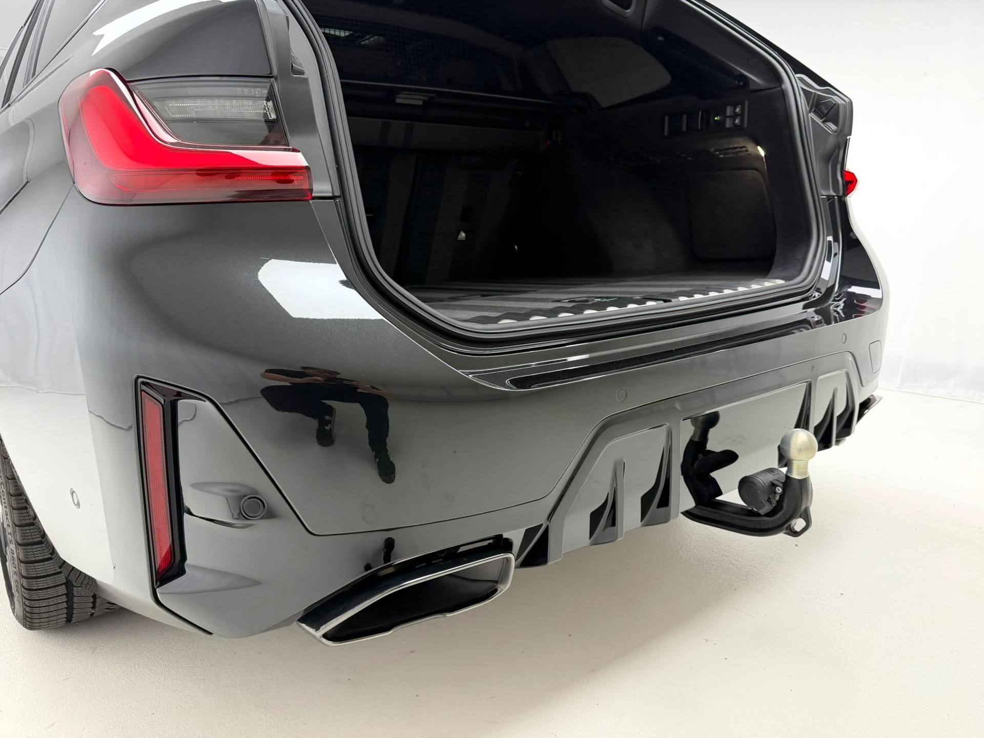 BMW M340i xDrive 48V Touring Steptronic M Sport Pro-image-17