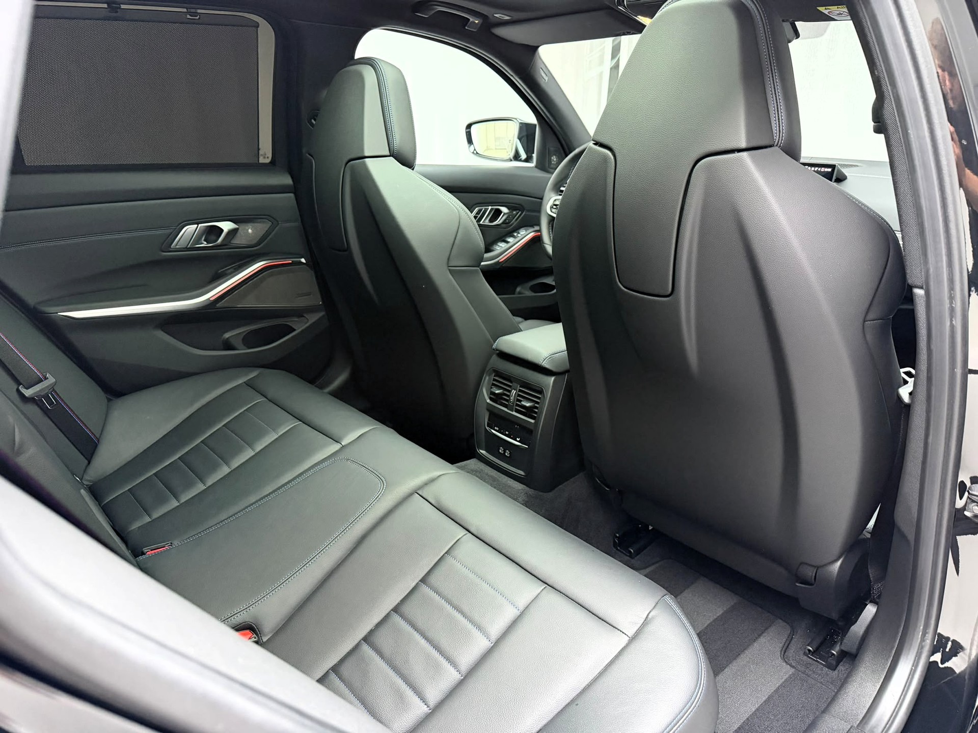 BMW M340i xDrive 48V Touring Steptronic M Sport Pro-image-10