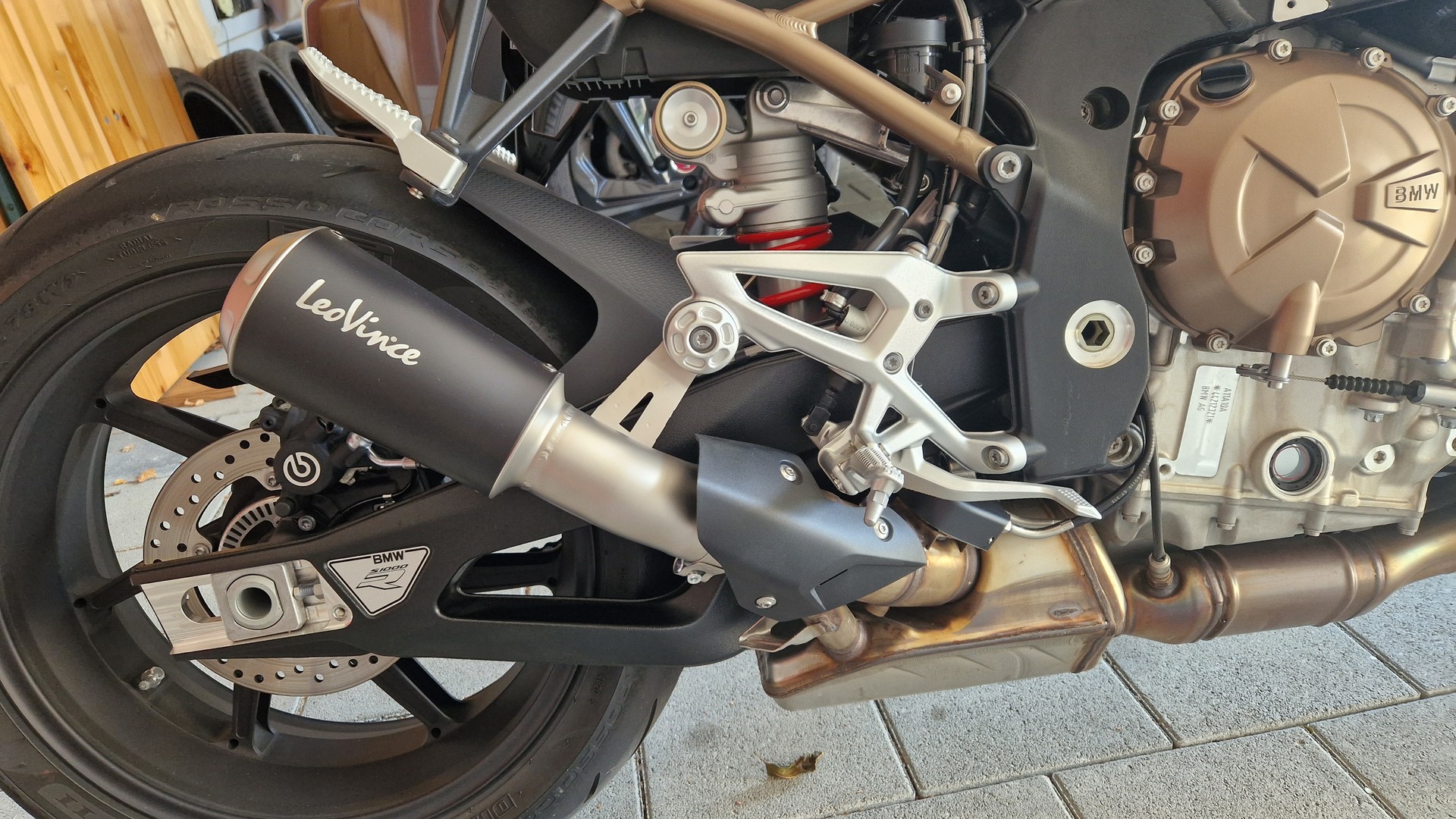 BMW S 1000 R-image-5