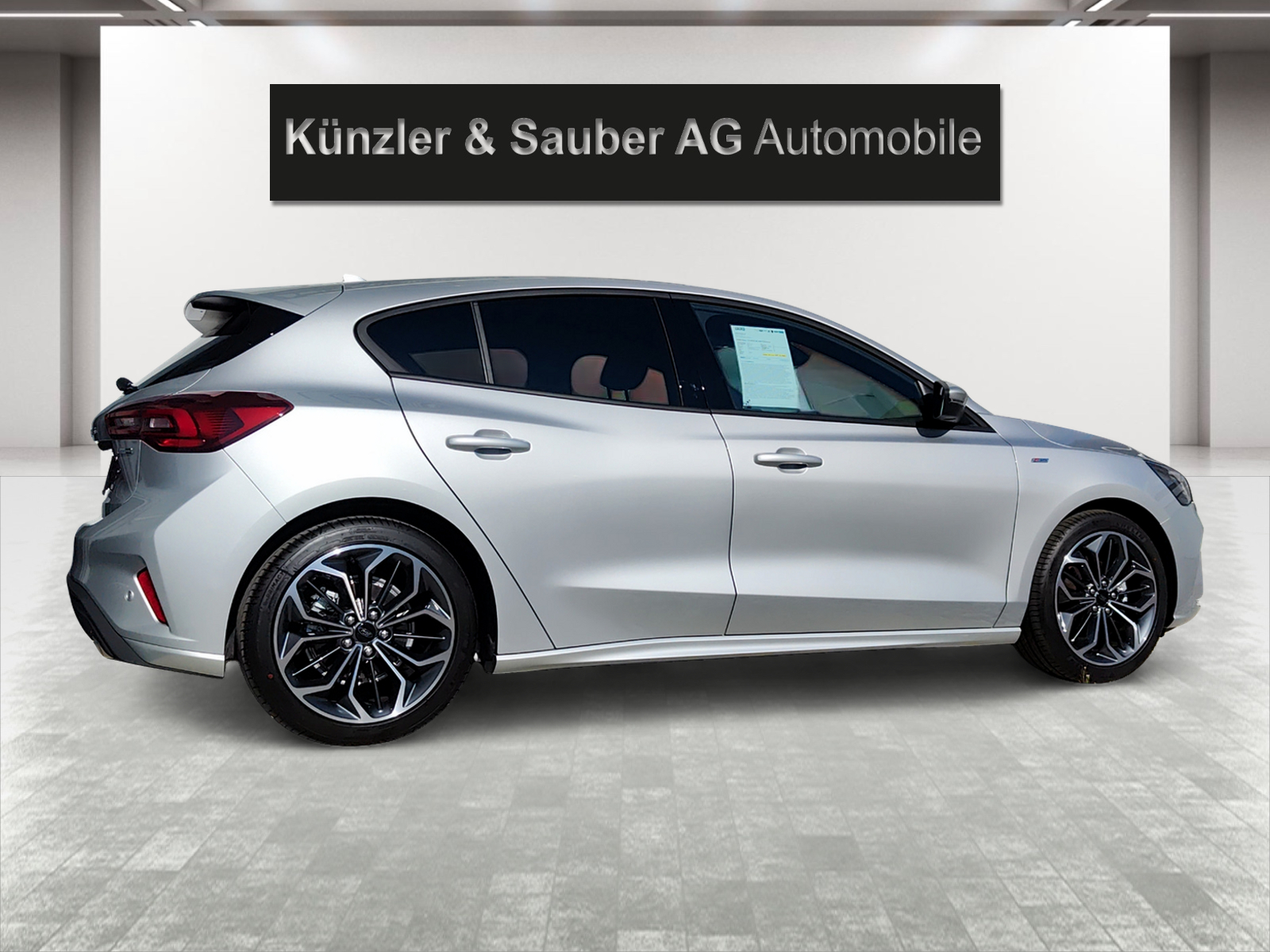 FORD Focus 1.0 MHEV ST-Line X Automat-image-12