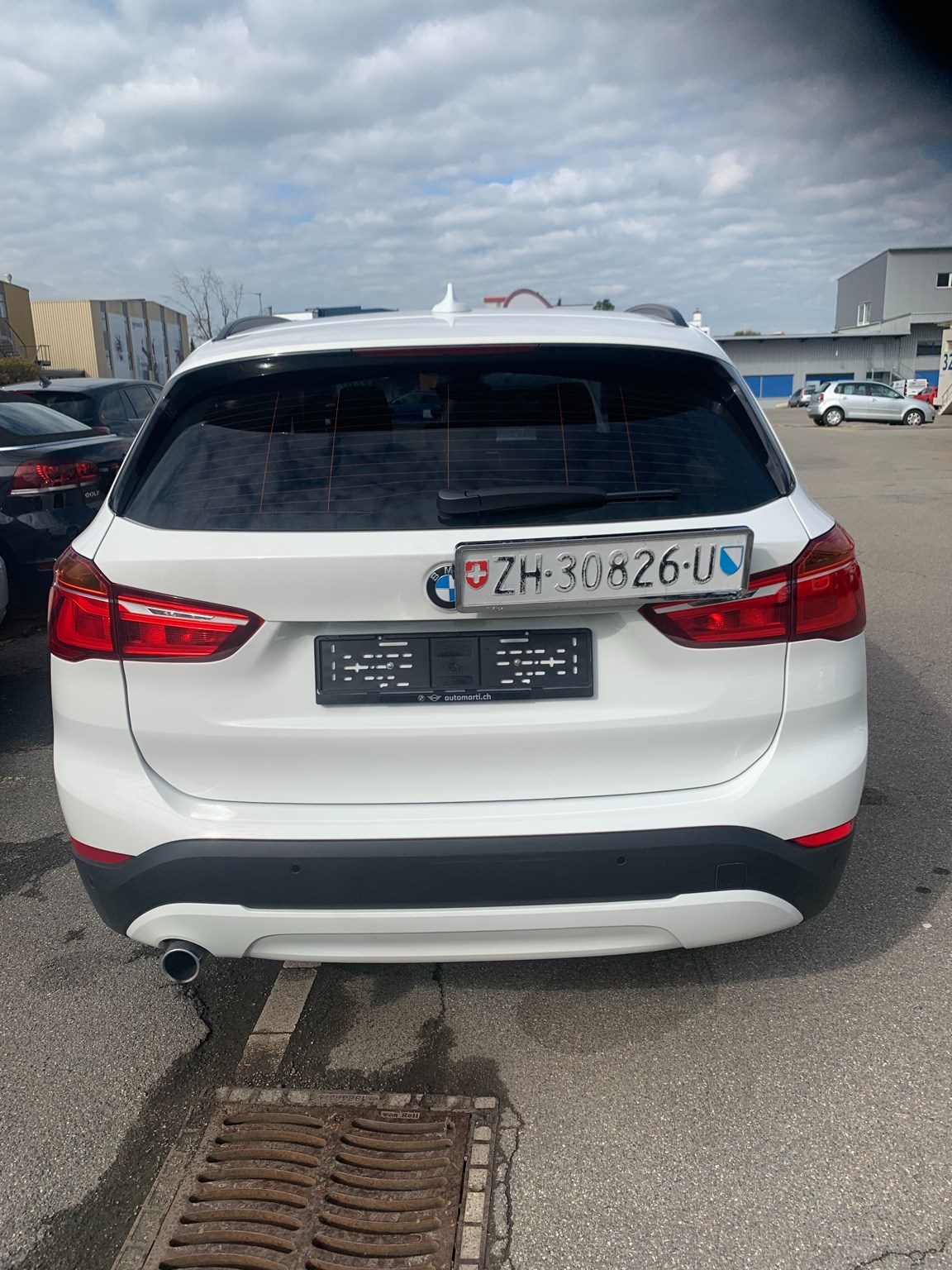 BMW X1 xDrive 18d Sport Line Steptronic-image-14