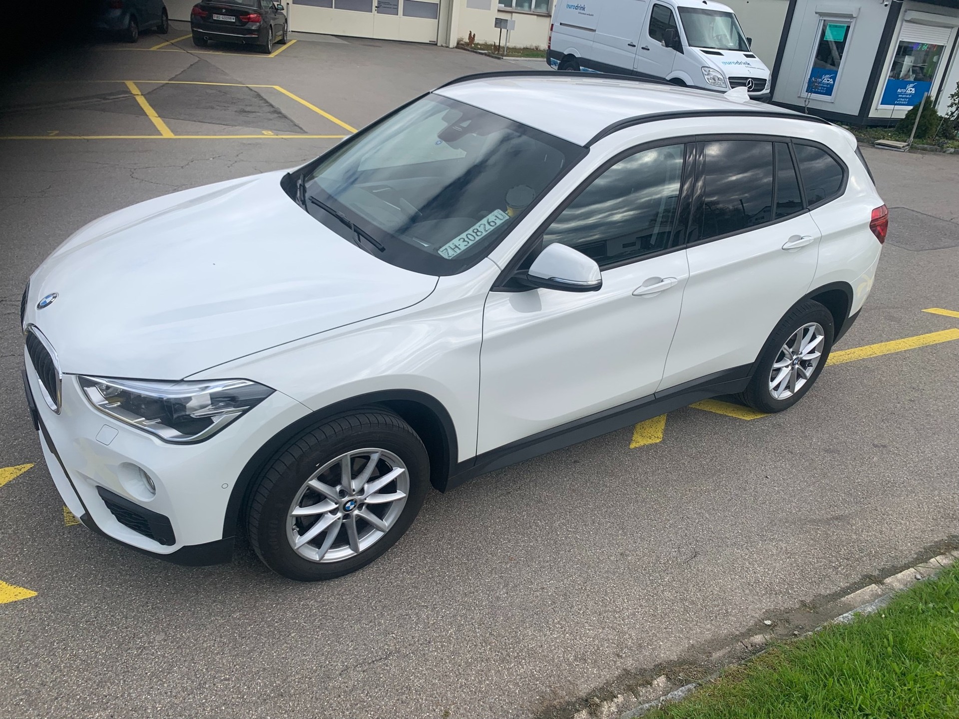 BMW X1 xDrive 18d Sport Line Steptronic-image-4
