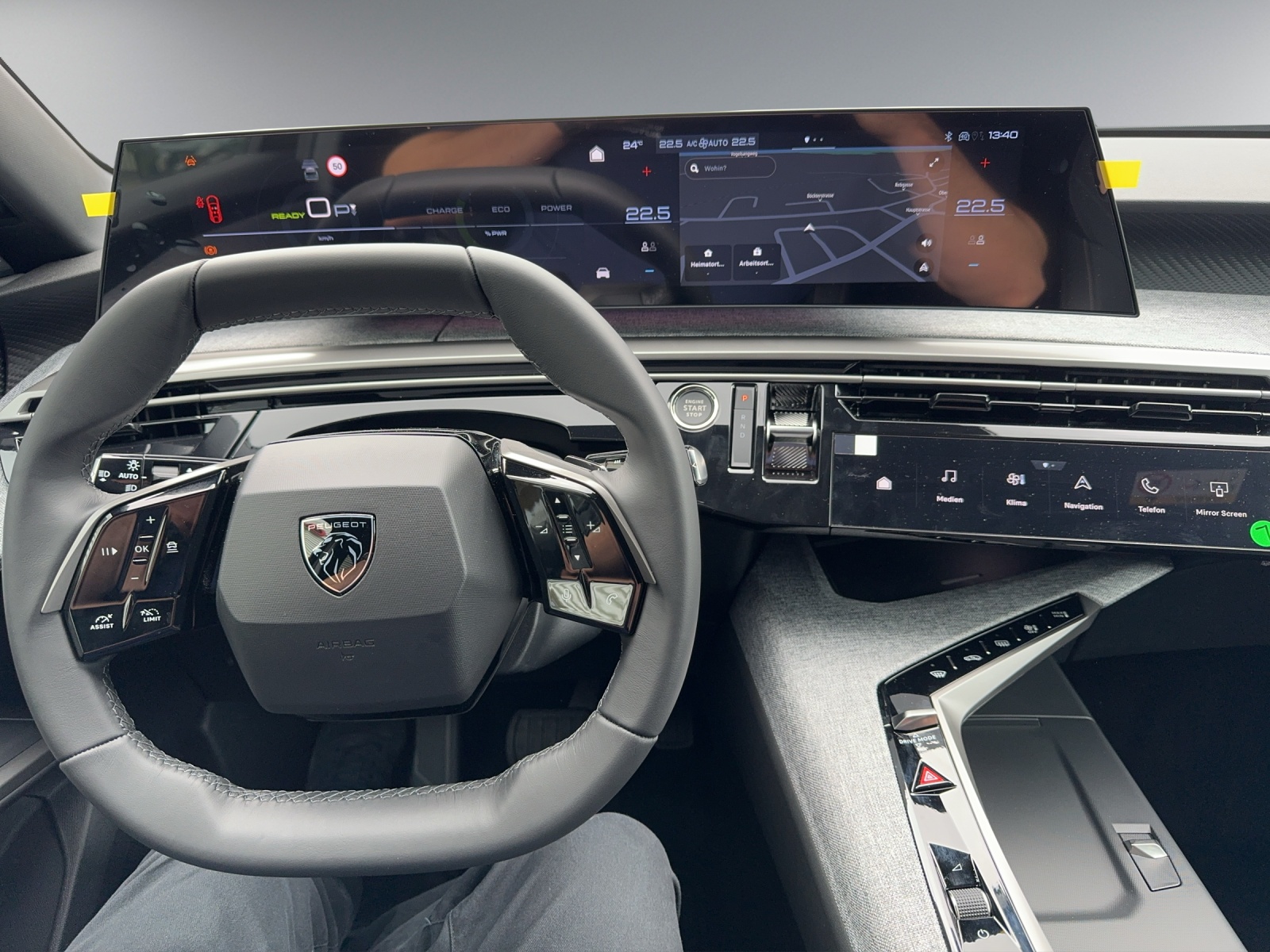PEUGEOT 3008 e-Allure-image-7