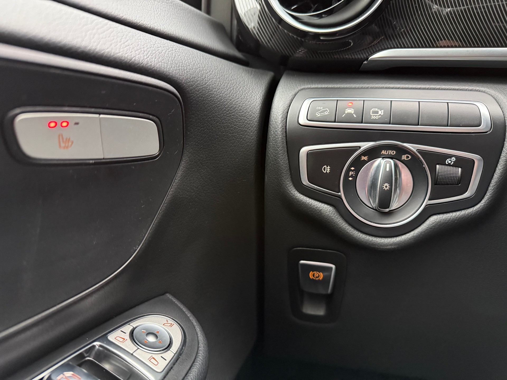 MERCEDES-BENZ V 220 d L 4Matic-image-13