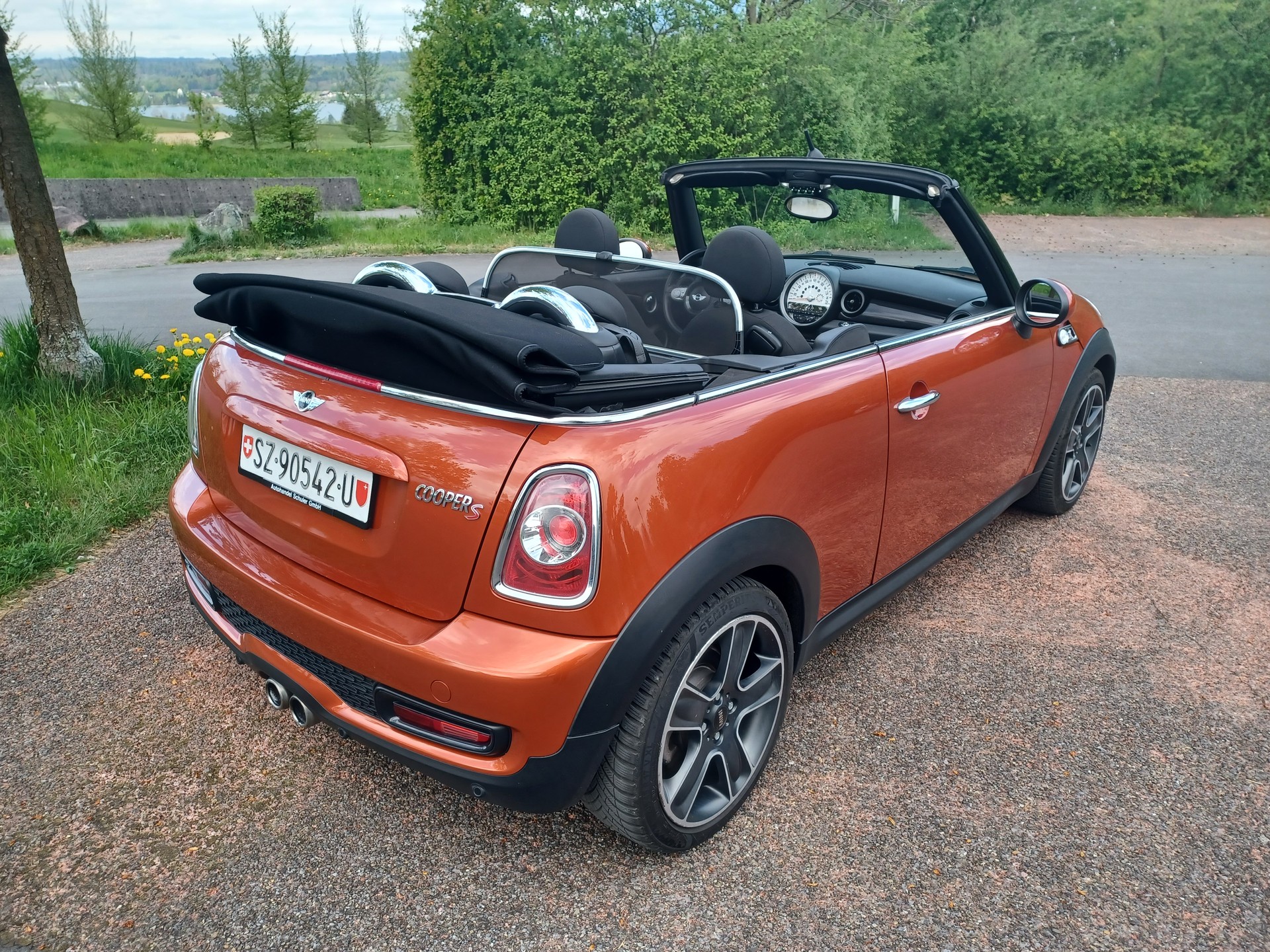 MINI Cooper S Cabriolet-image-7