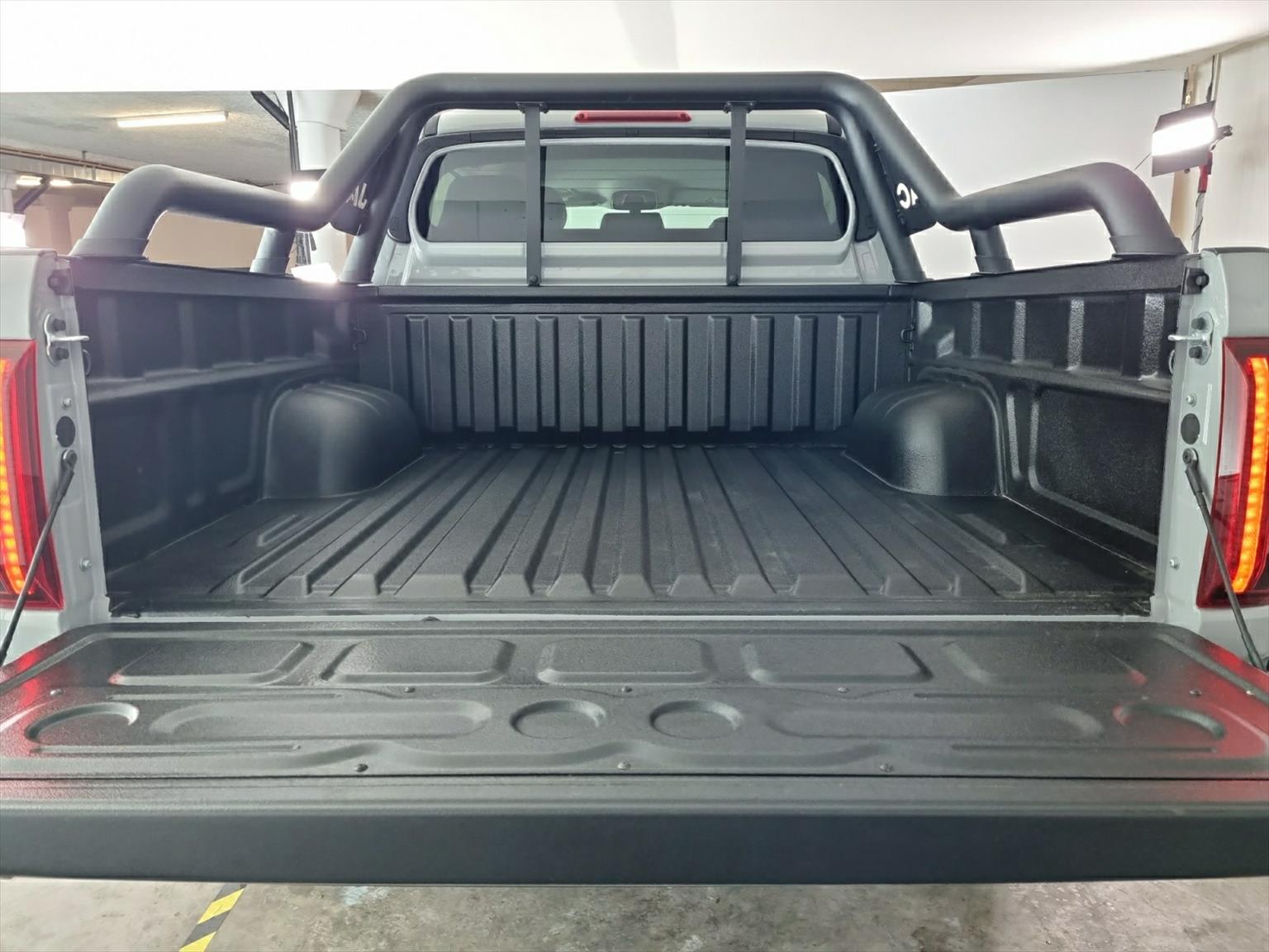JAC T9EV 4x4 Luxury Elektro Pick-Up 88kWh 330km-image-12