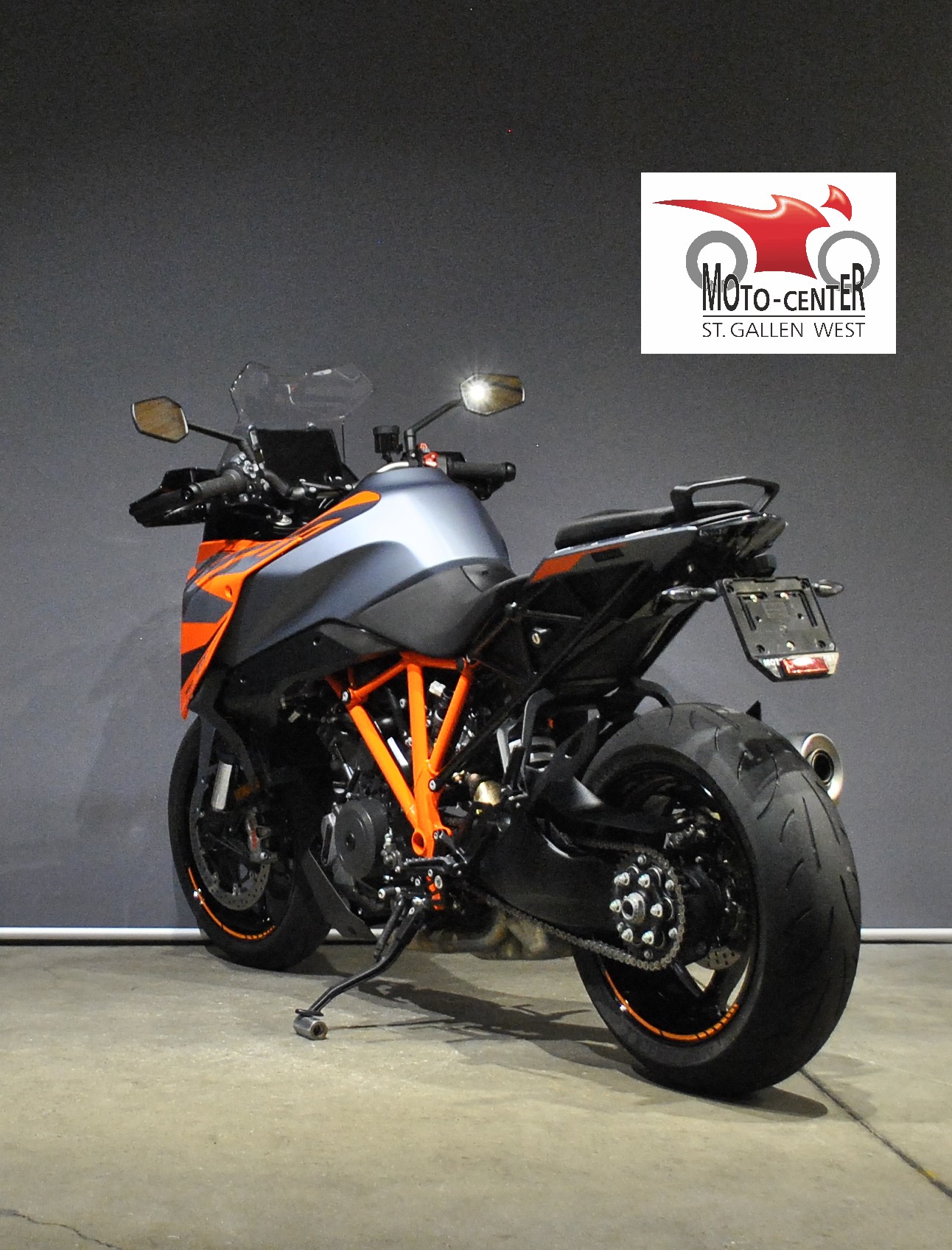 KTM 1290 Super Duke GT-image-3