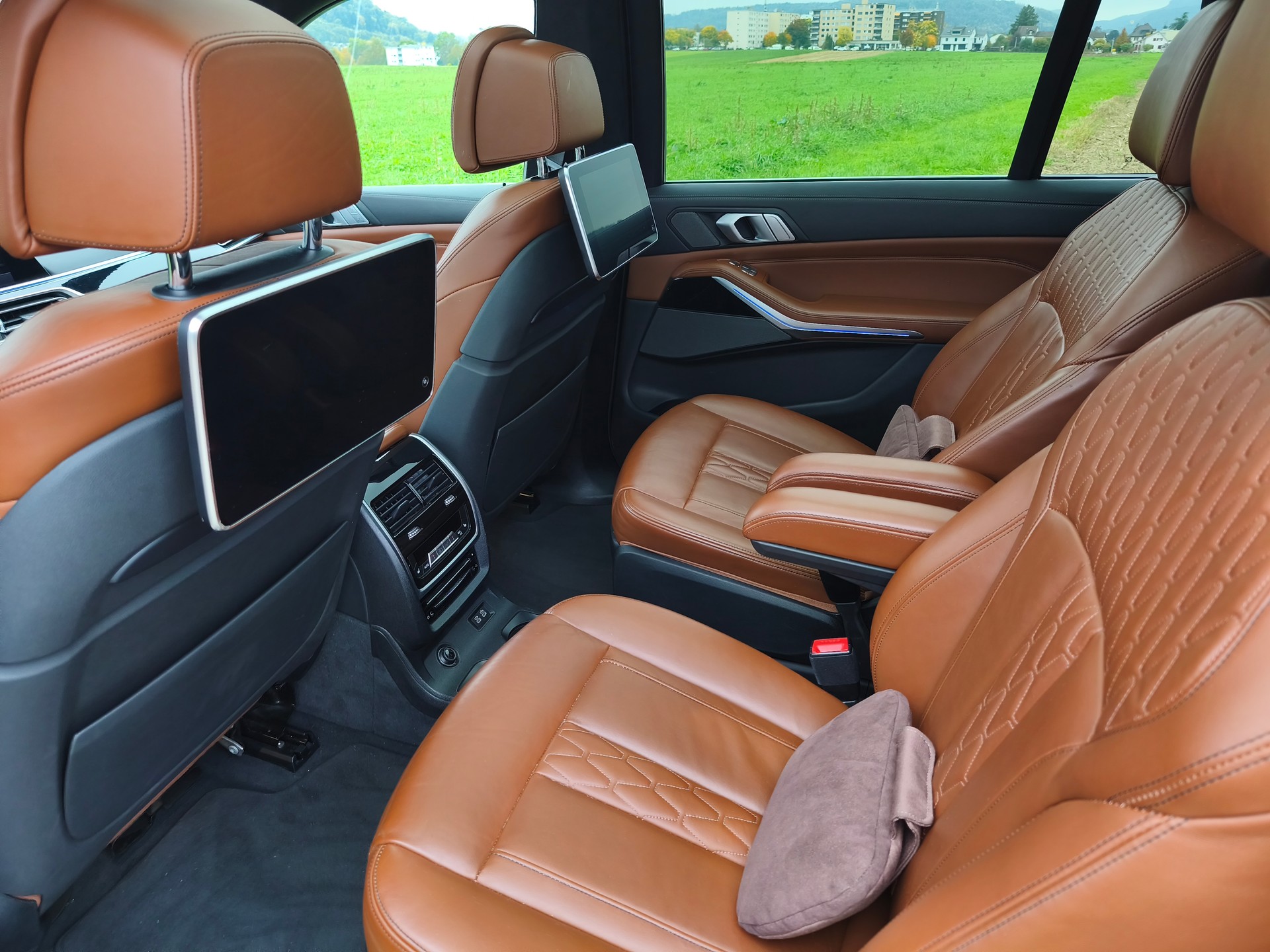 BMW X7 xDrive M50d Steptronic-image-10