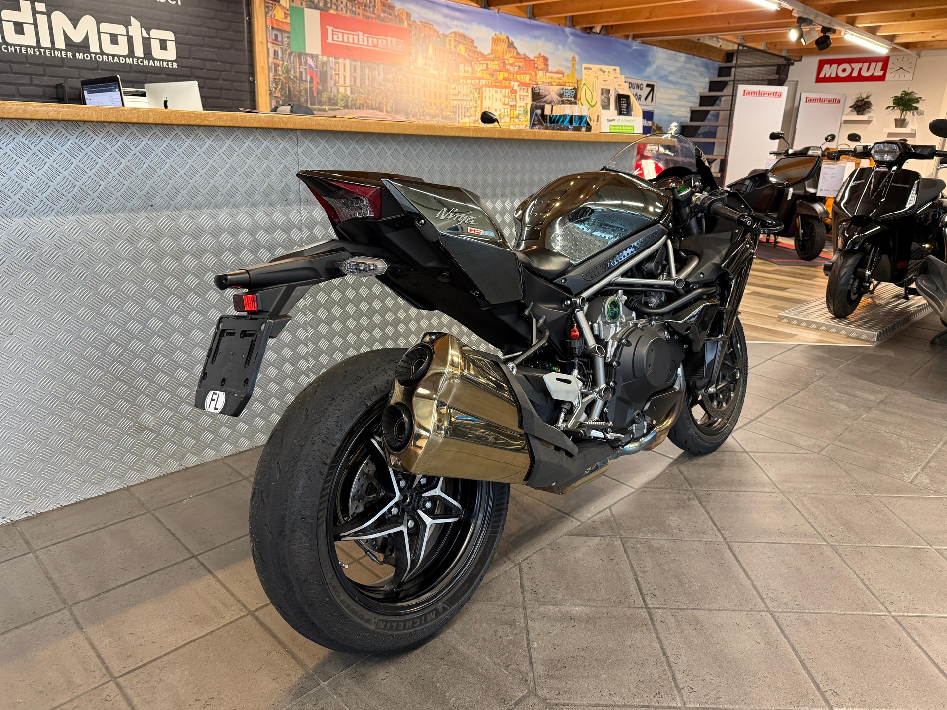 KAWASAKI Ninja H2 ABS-image-2