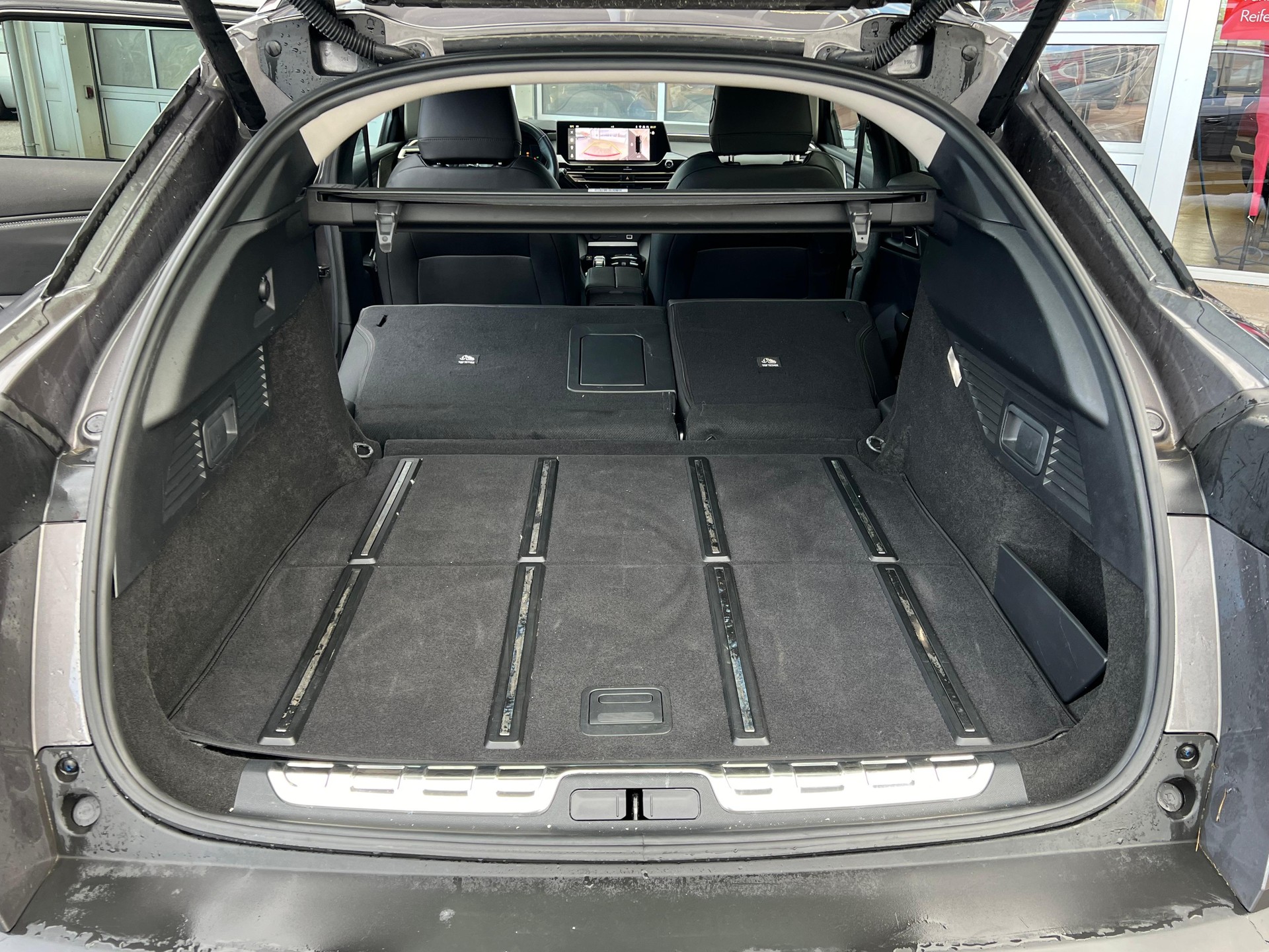 CITROEN C5 X 1.6 Plug-in Hybrid Shine Pack-image-9