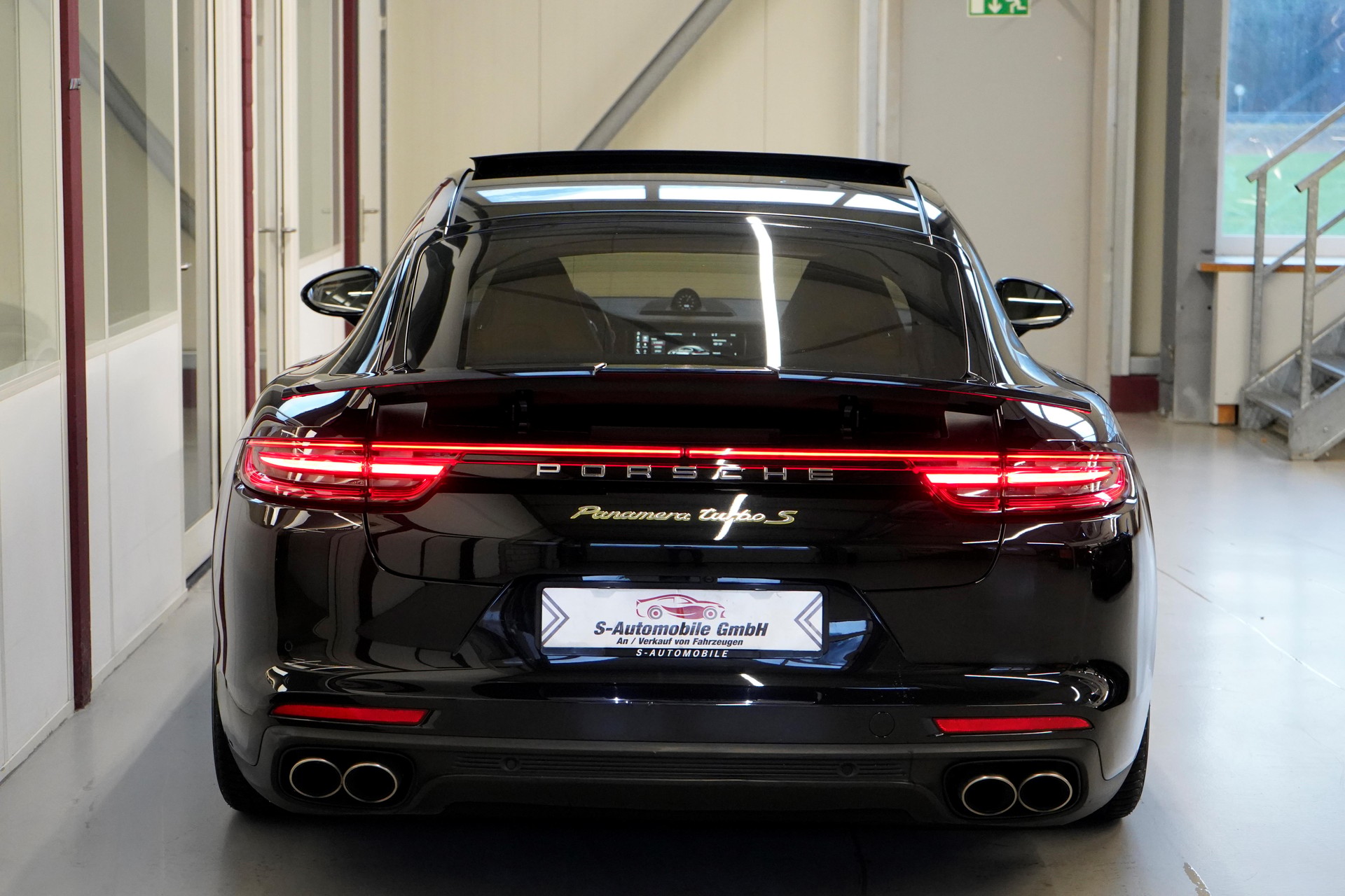 PORSCHE Panamera Turbo S E-Hybrid PDK-image-6