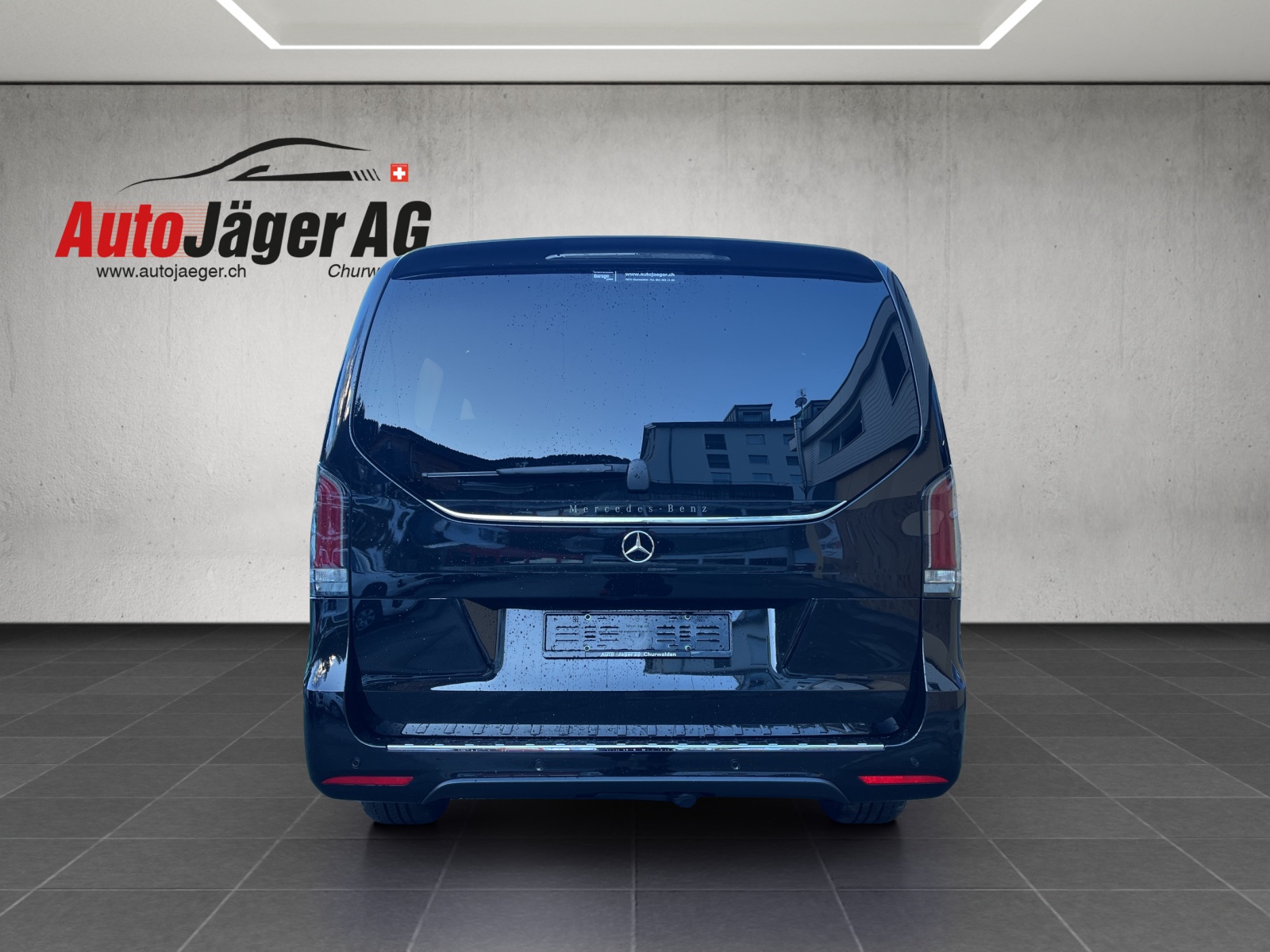 MERCEDES-BENZ V 300 lang 9G-Tronic-image-4