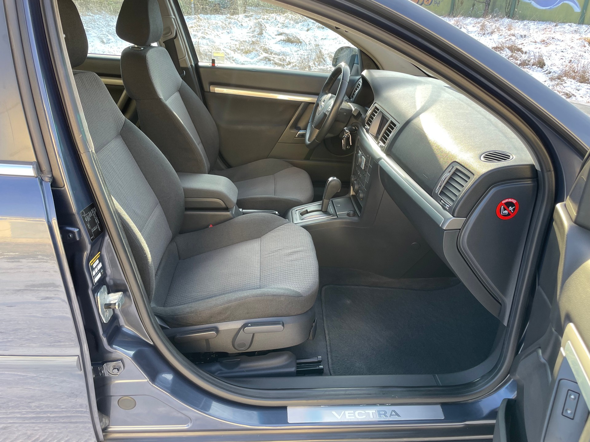 OPEL Vectra 2.2 Elegance-image-7