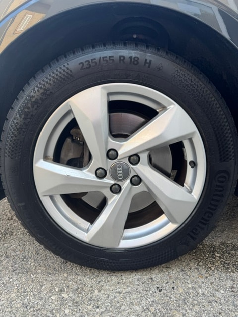 AUDI Q3 40 TFSI advanced quattro S-tronic-image-29