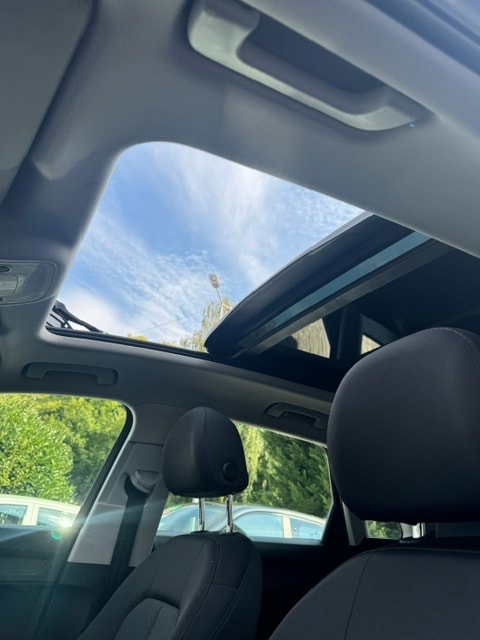 AUDI Q3 40 TFSI advanced quattro S-tronic-image-24