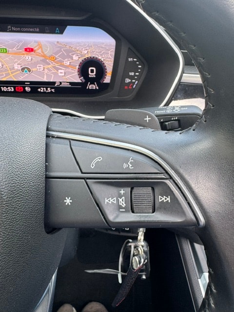 AUDI Q3 40 TFSI advanced quattro S-tronic-image-21