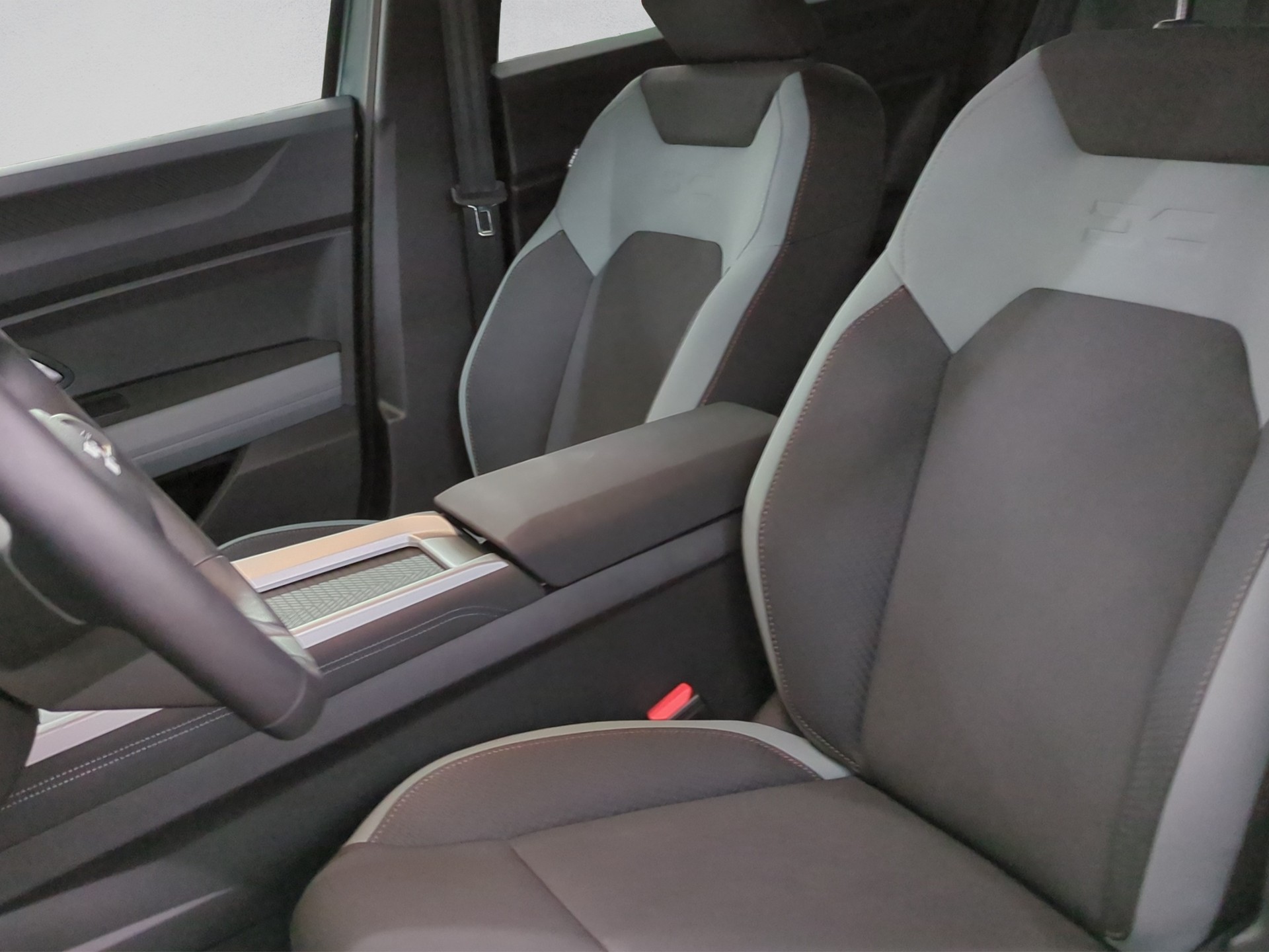 DACIA Bigster HEV 155 Extreme-image-11