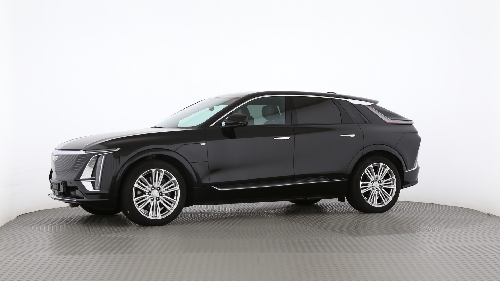 CADILLAC LYRIQ Luxury 102 kWh AWD-image-12