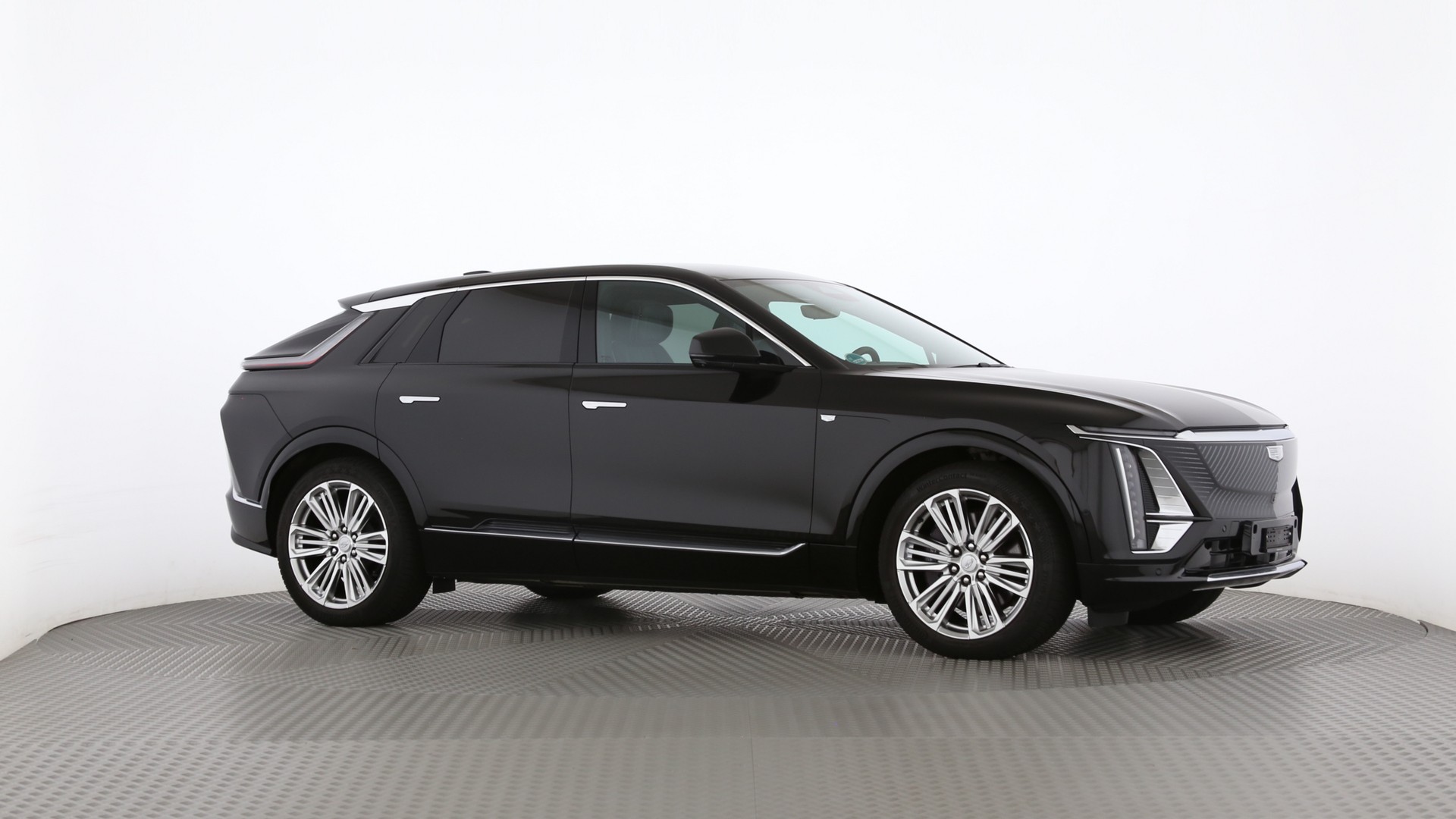 CADILLAC LYRIQ Luxury 102 kWh AWD-image-28
