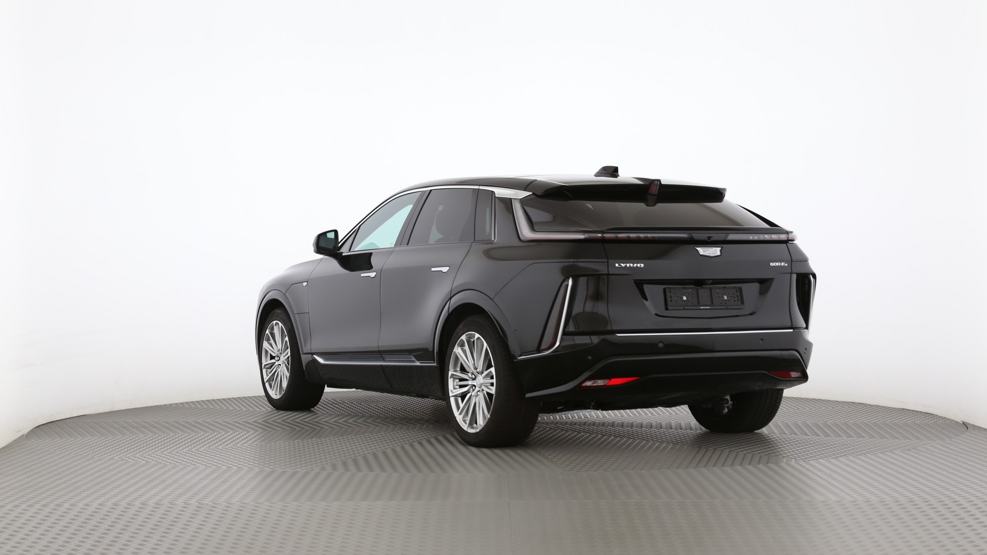 CADILLAC LYRIQ Luxury 102 kWh AWD-image-18