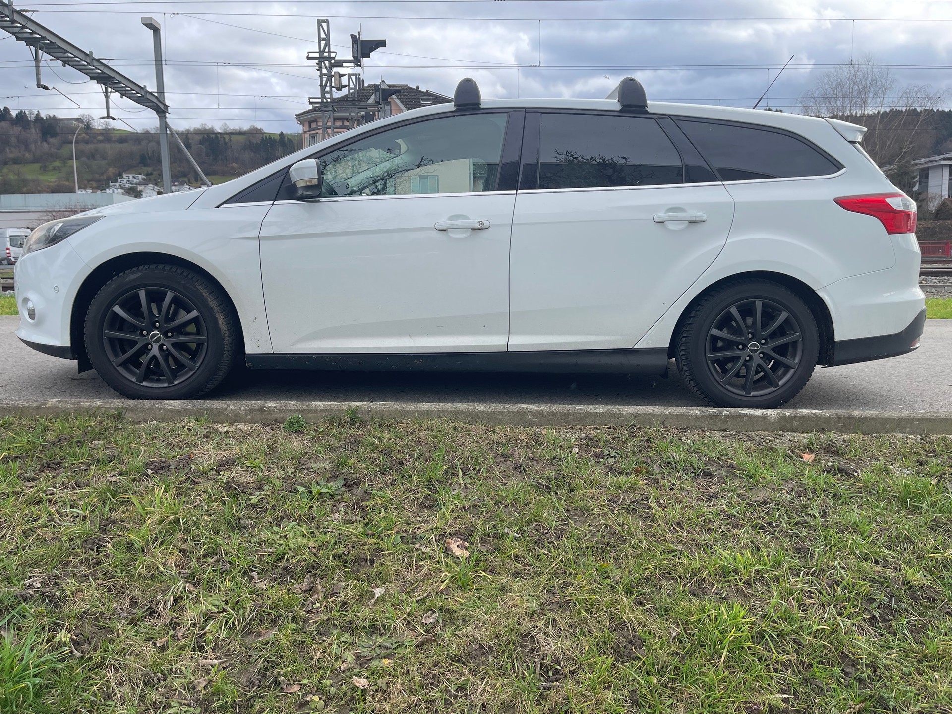 FORD Focus 2.0 TDCi Trend PowerShift-image-3