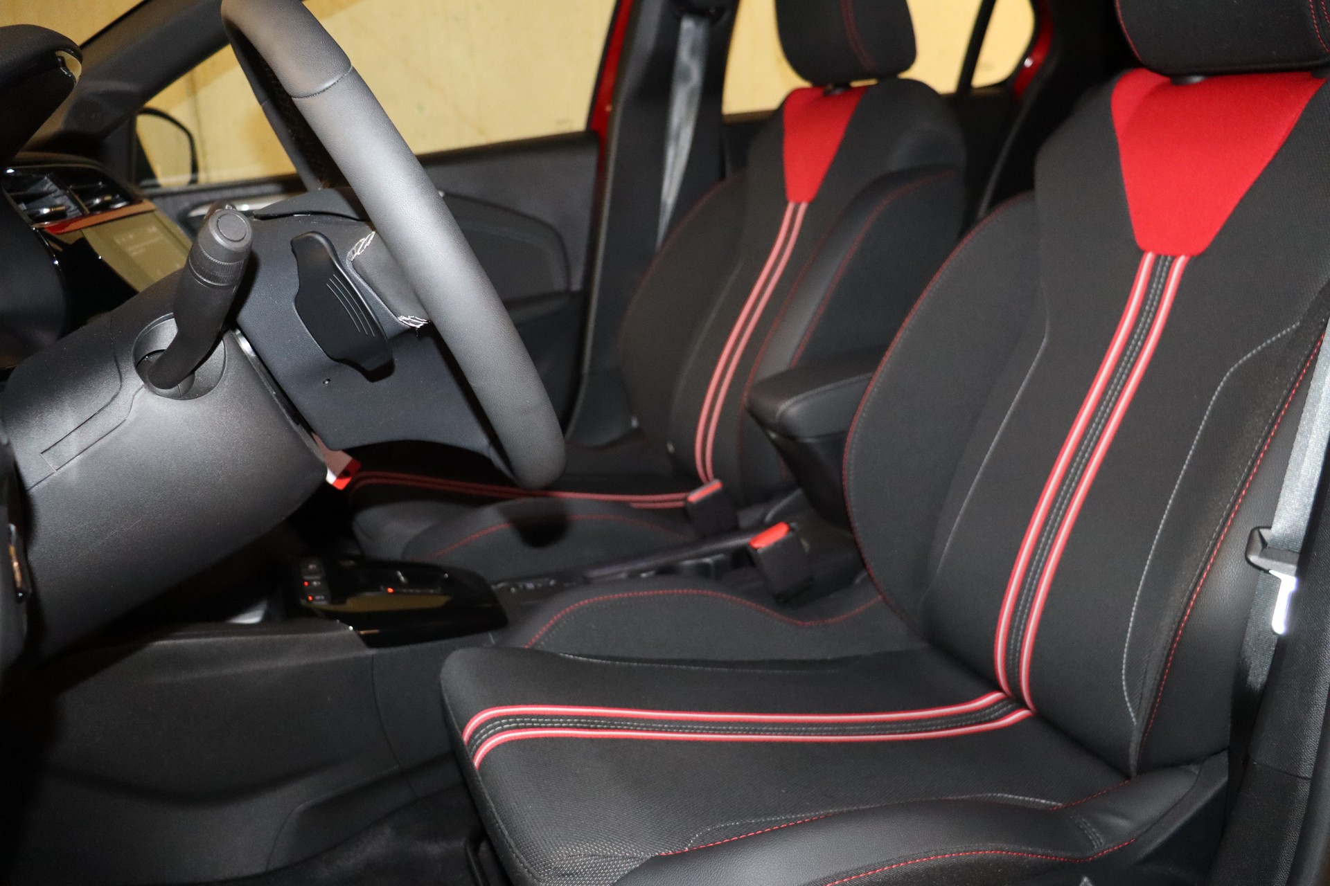 OPEL Corsa 1.2 TP GS-Line-image-14