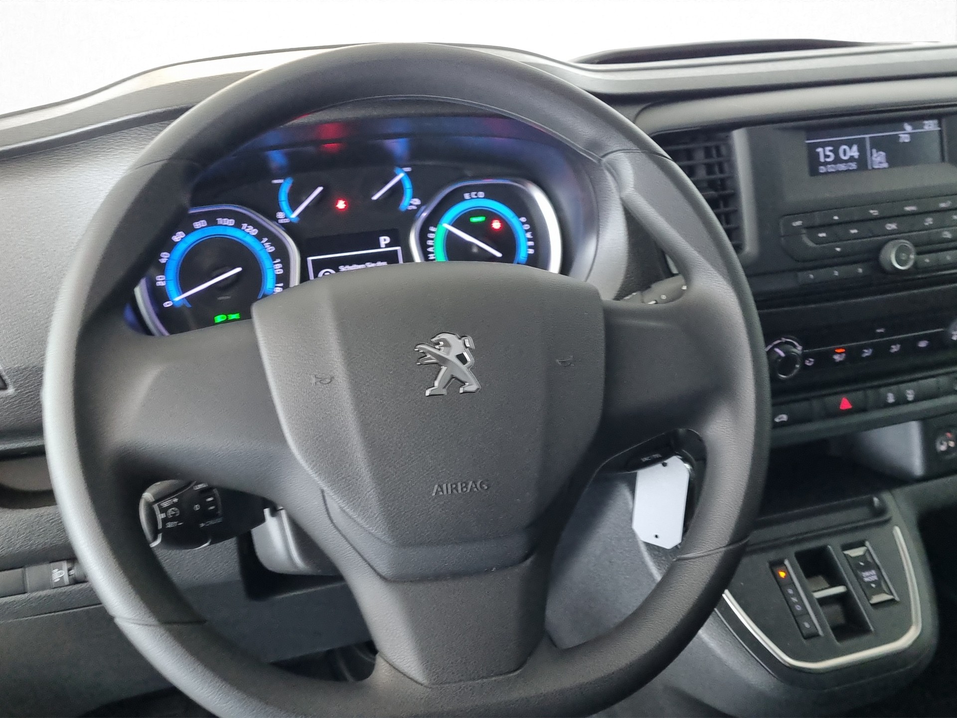 PEUGEOT e-Expert Premium 50 KWh Standard L2 AHK Glastüren-image-7