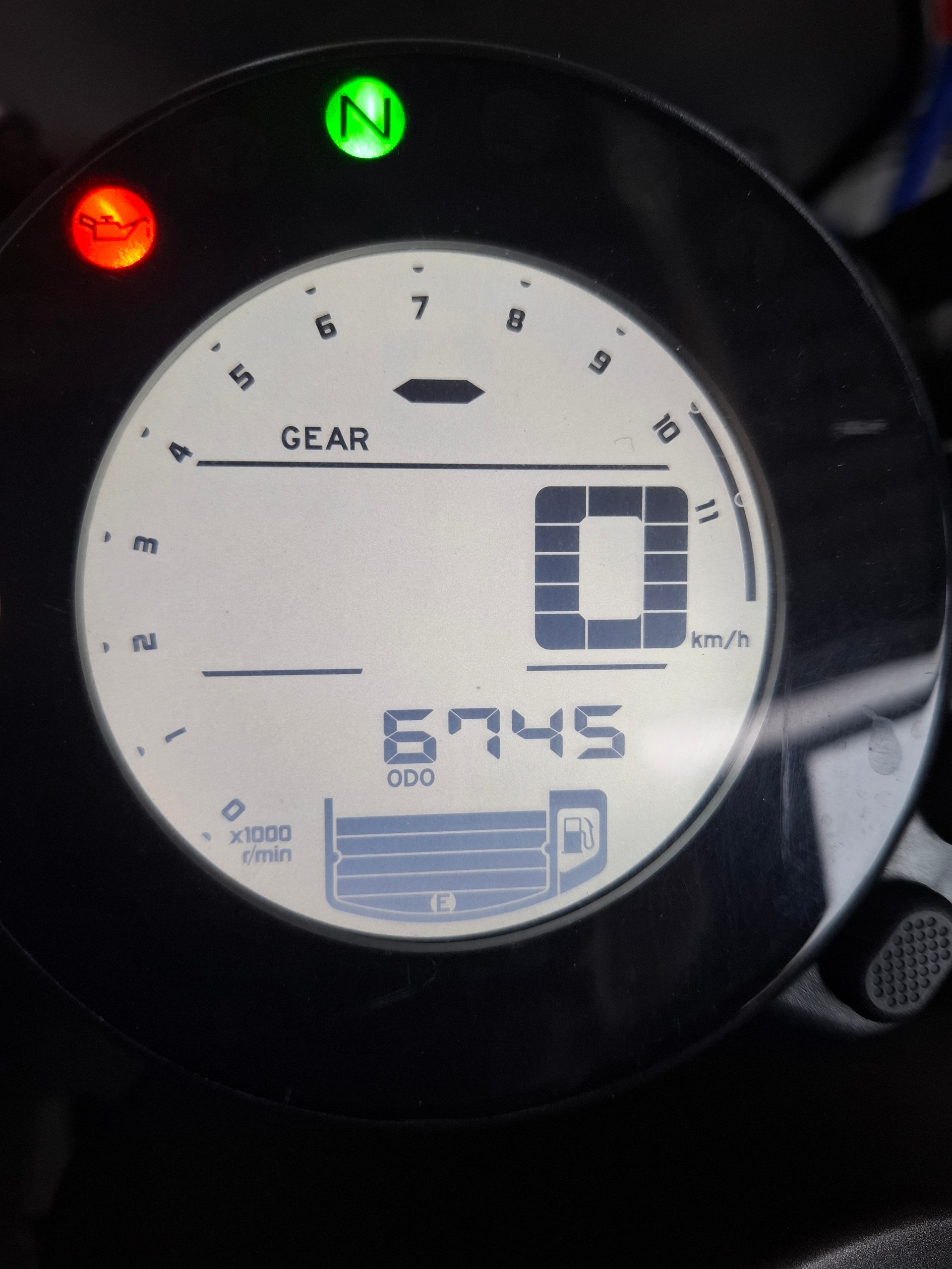 YAMAHA XSR 700-image-2