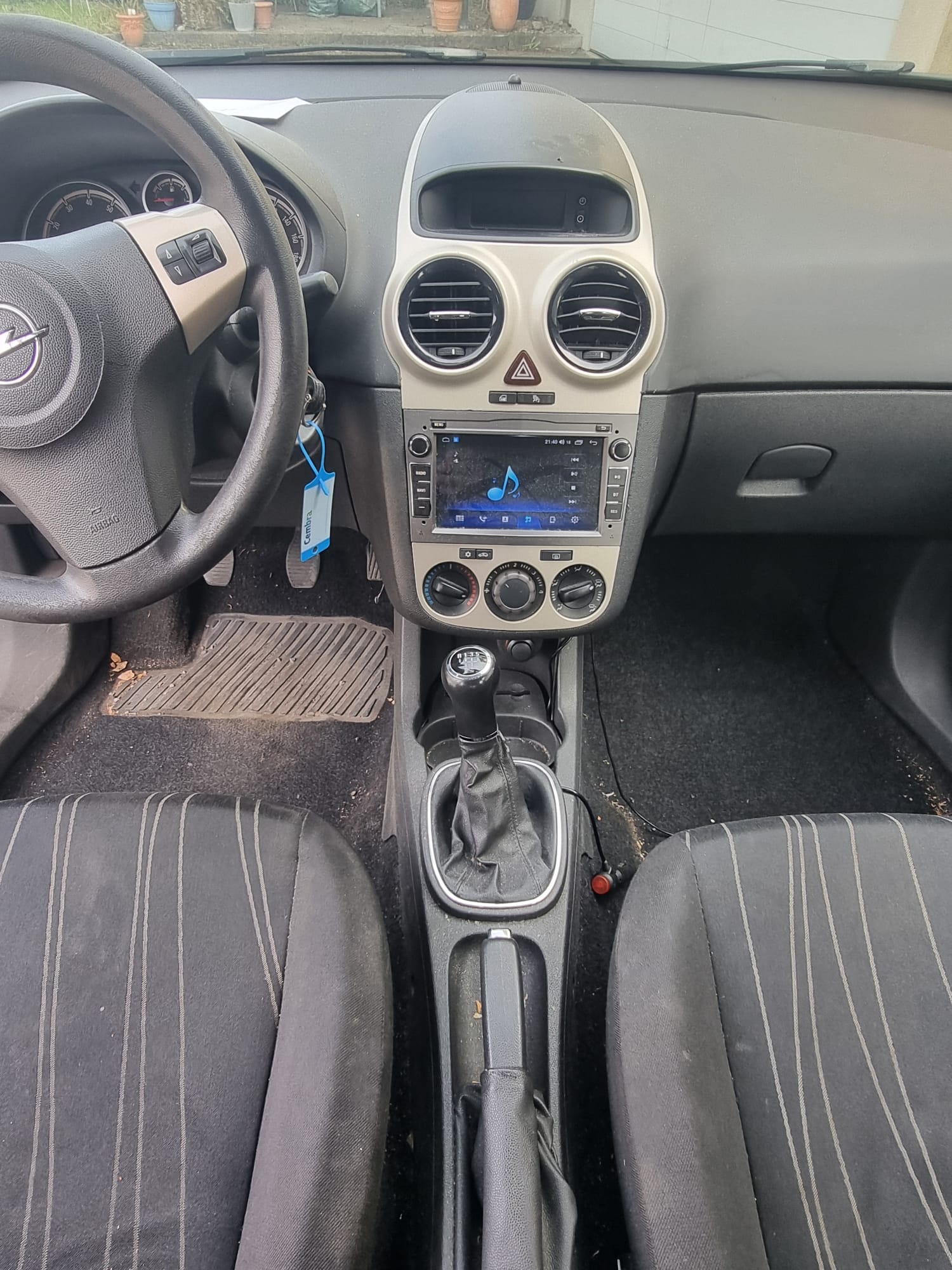 OPEL Corsa 1.2 TP Enjoy-image-9