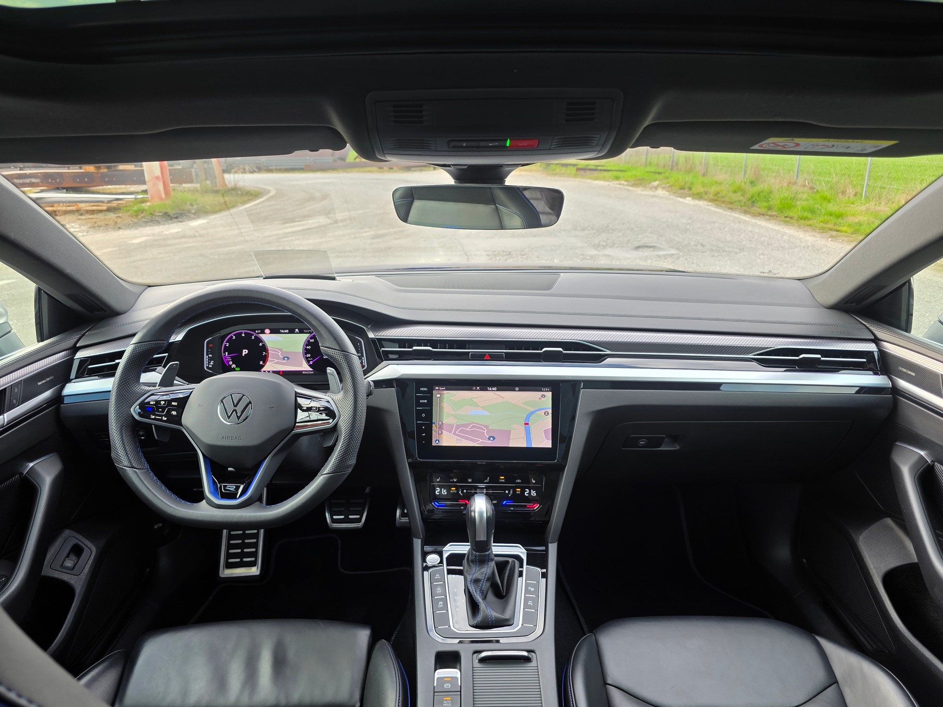VW Arteon SB 2.0 TSI R 4Motion DSG / Neu ab Mfk.-image-12