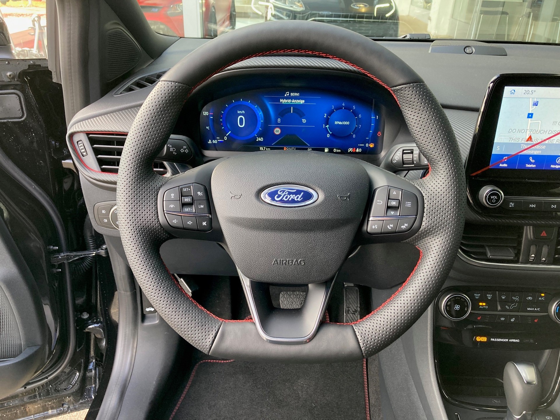 FORD Puma 1.0 MHEV ST-Line X Automat-image-13