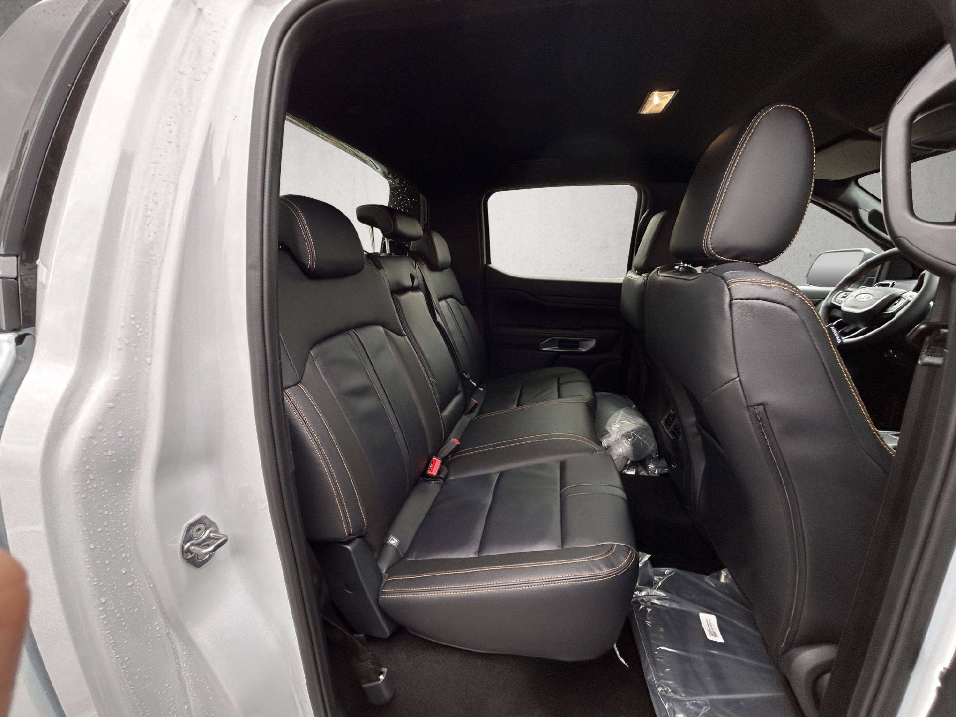 FORD Ranger DKab.Pick-up 2.3 EcoBoost 4x4 Wildtrak PHEV-image-19