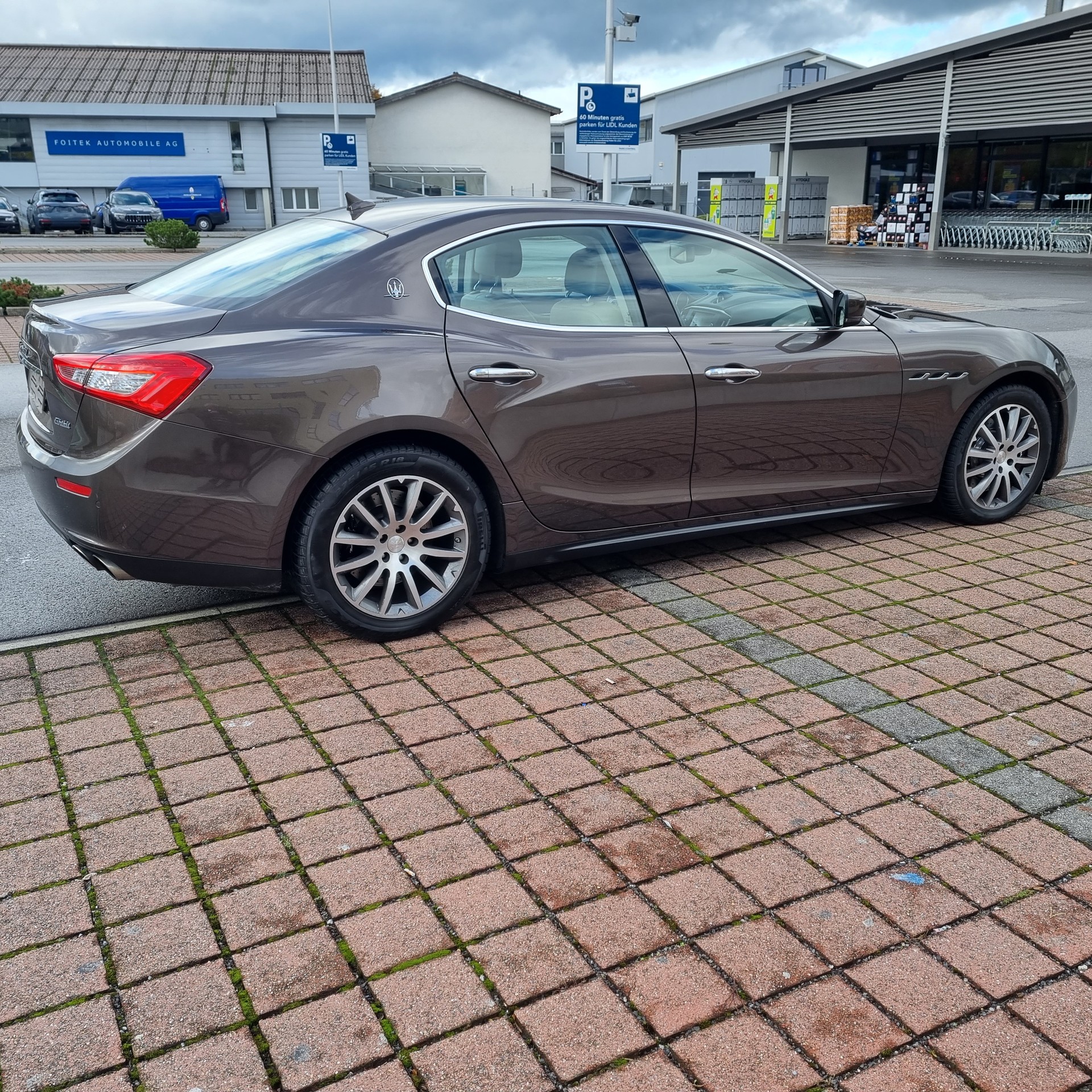 MASERATI 3.0 V6 S Q4-image-2