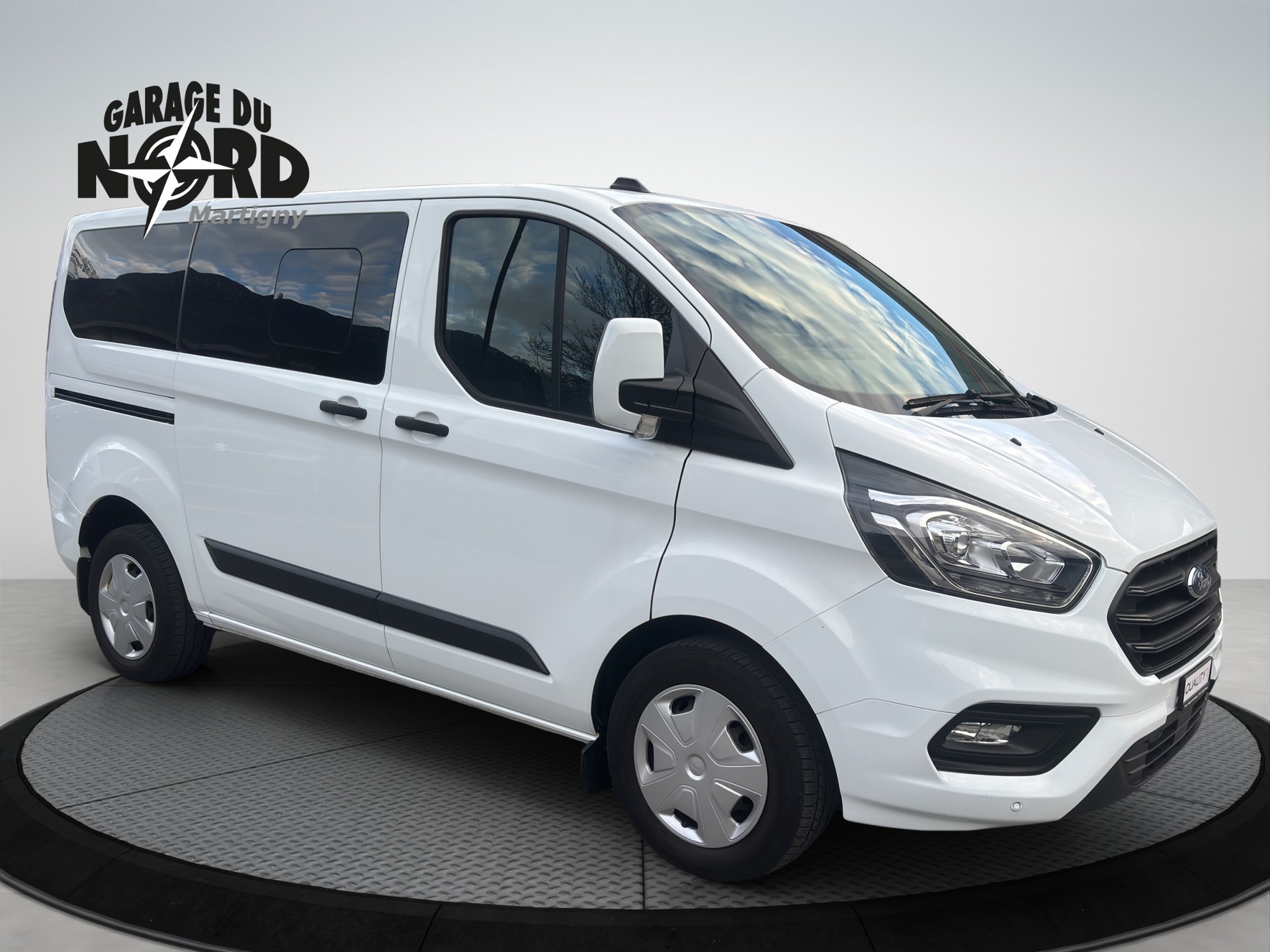 FORD Transit Custom 320 L1H1 Trend A-image-7
