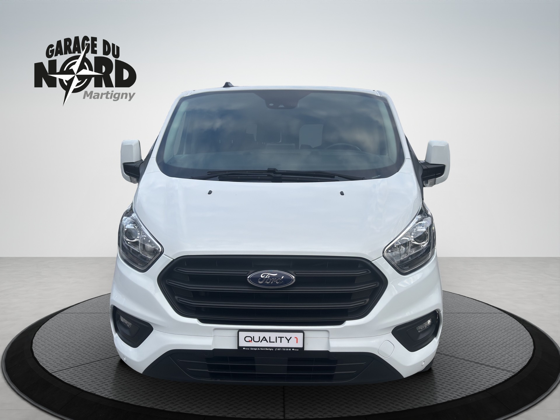 FORD Transit Custom 320 L1H1 Trend A-showroom-element-1