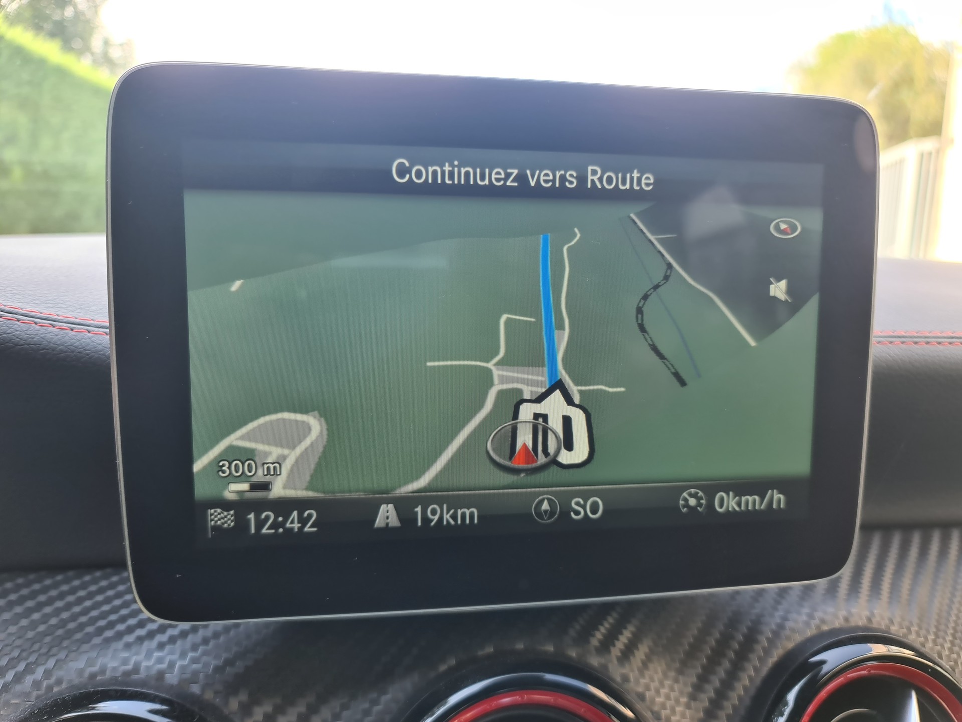MERCEDES-BENZ A 250 Sport 7G-DCT-image-4