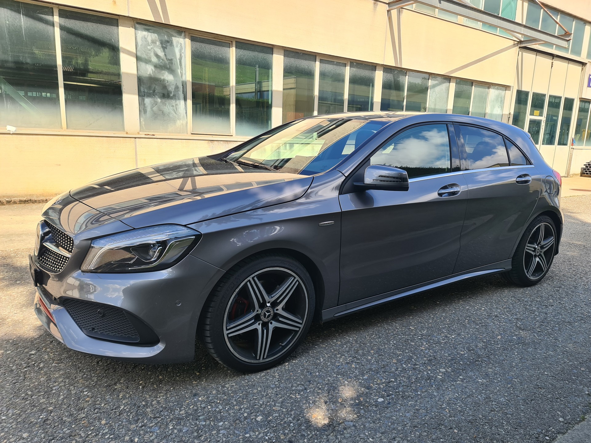 MERCEDES-BENZ A 250 Sport 7G-DCT-image-13