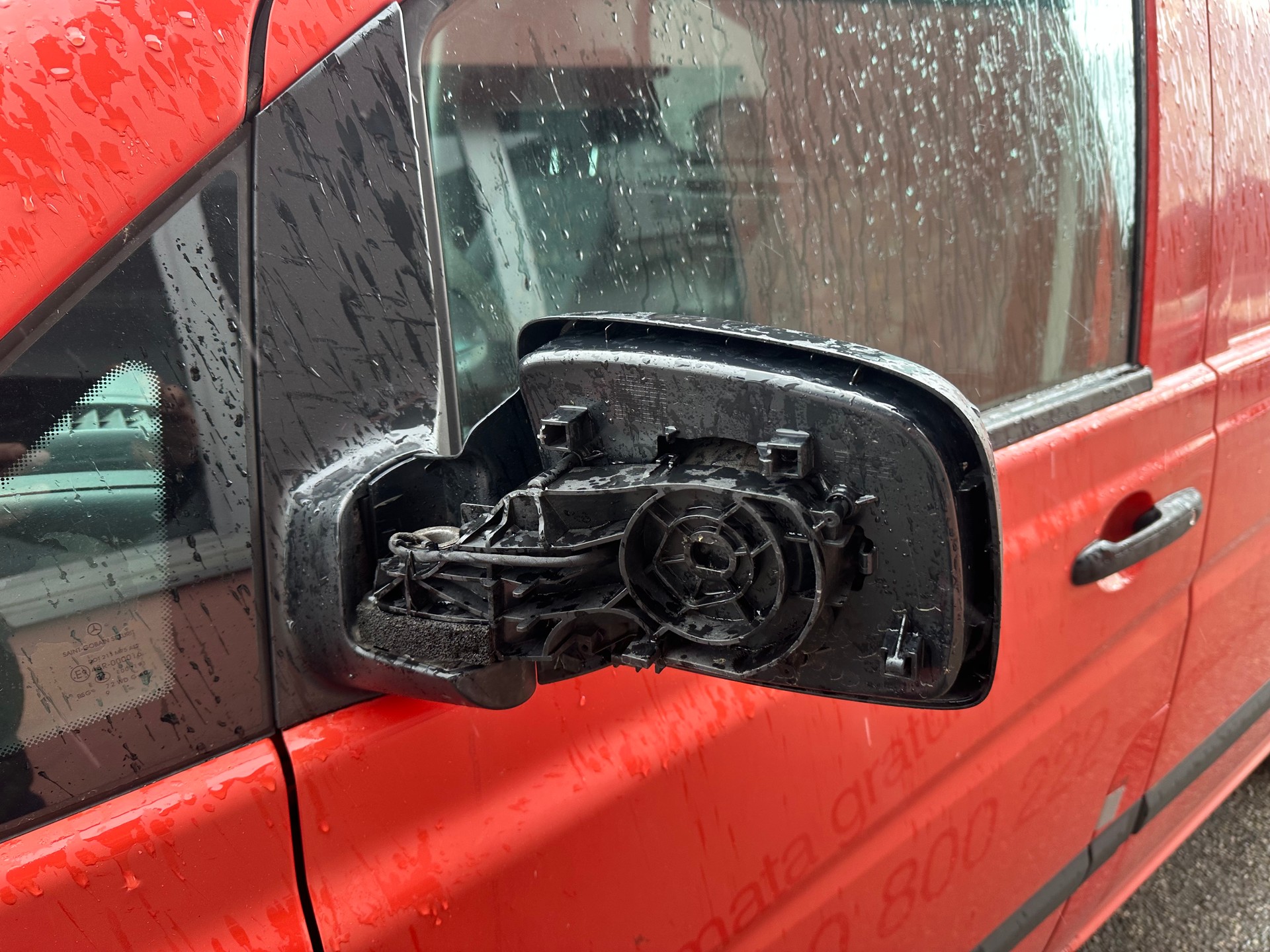 MERCEDES-BENZ Vito 109 CDI L-image-4