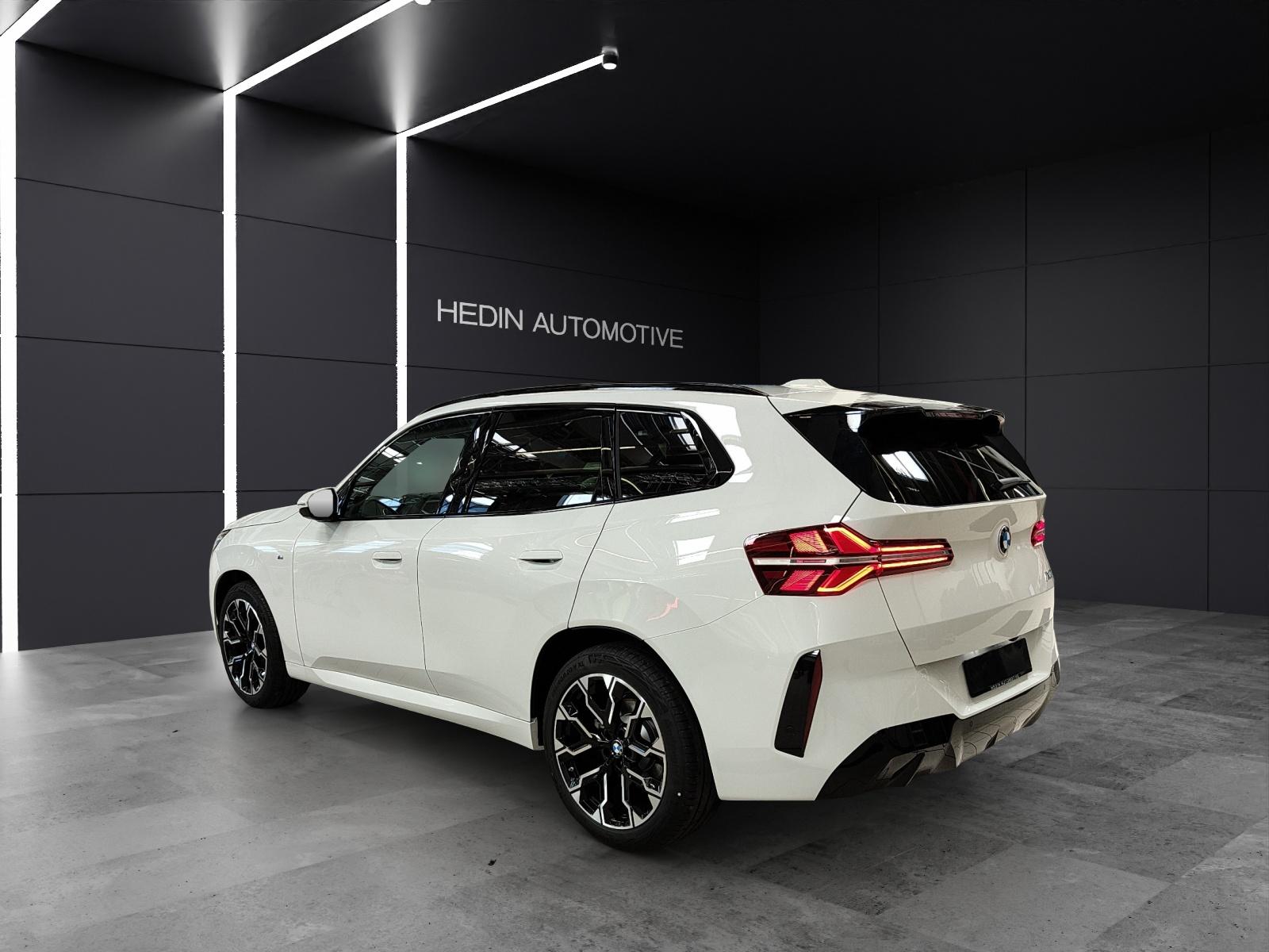 BMW X3 20d xDrive-showroom-element-3