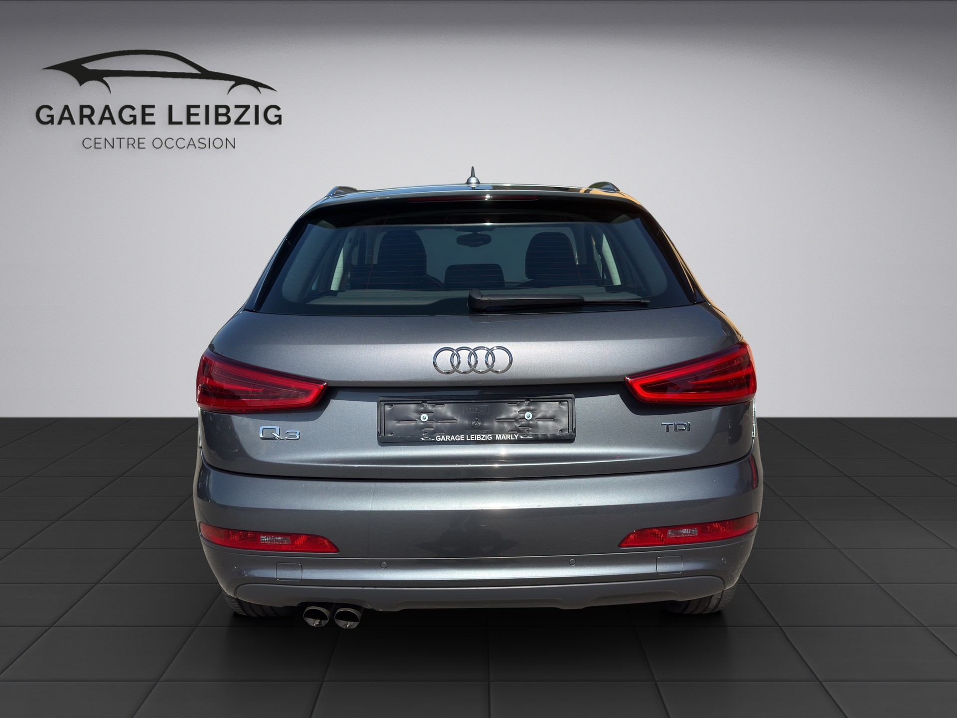 AUDI Q3 2.0 TDI 140 quattro S-Tronic-image-3