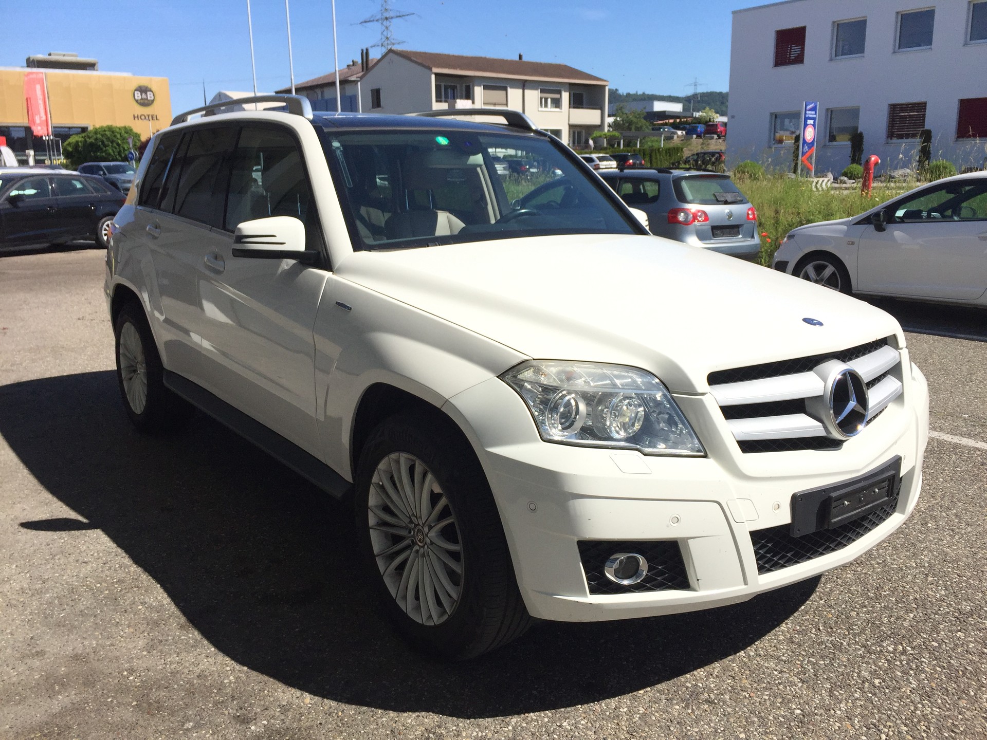 MERCEDES-BENZ GLK 220 CDI BlueEfficiency 4Matic 7G-Tronic-image-2