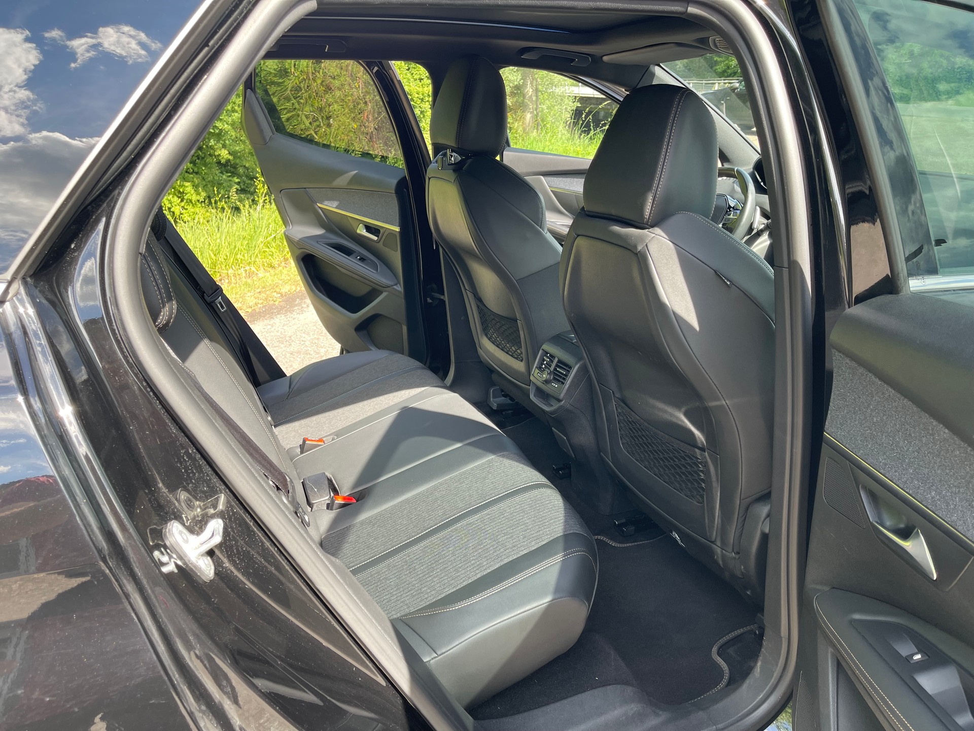 PEUGEOT 3008 1.5 BlueHDi GT Line EAT-image-8